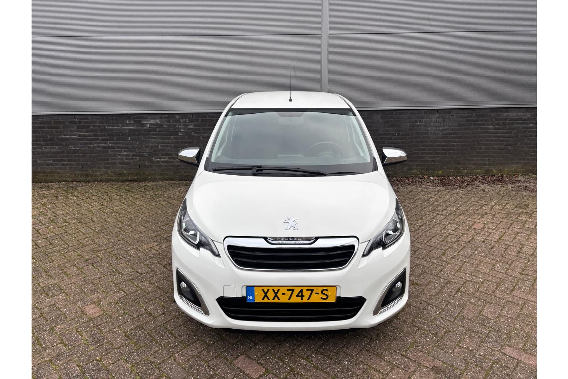 Peugeot 108 1.0 E-Vti Allure Apple Carplay thumbnail 20