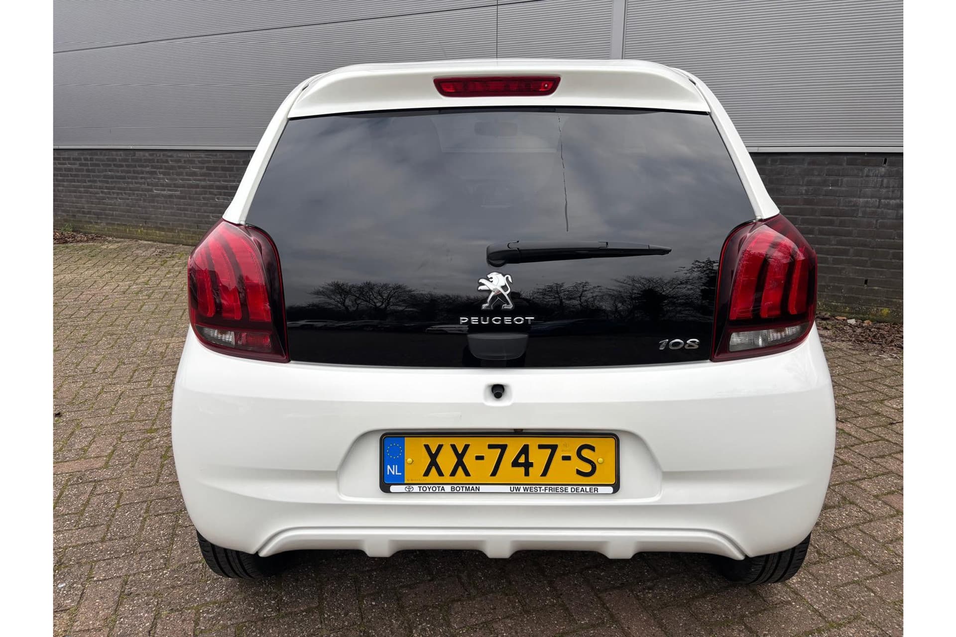 Peugeot 108 1.0 E-Vti Allure Apple Carplay thumbnail 7