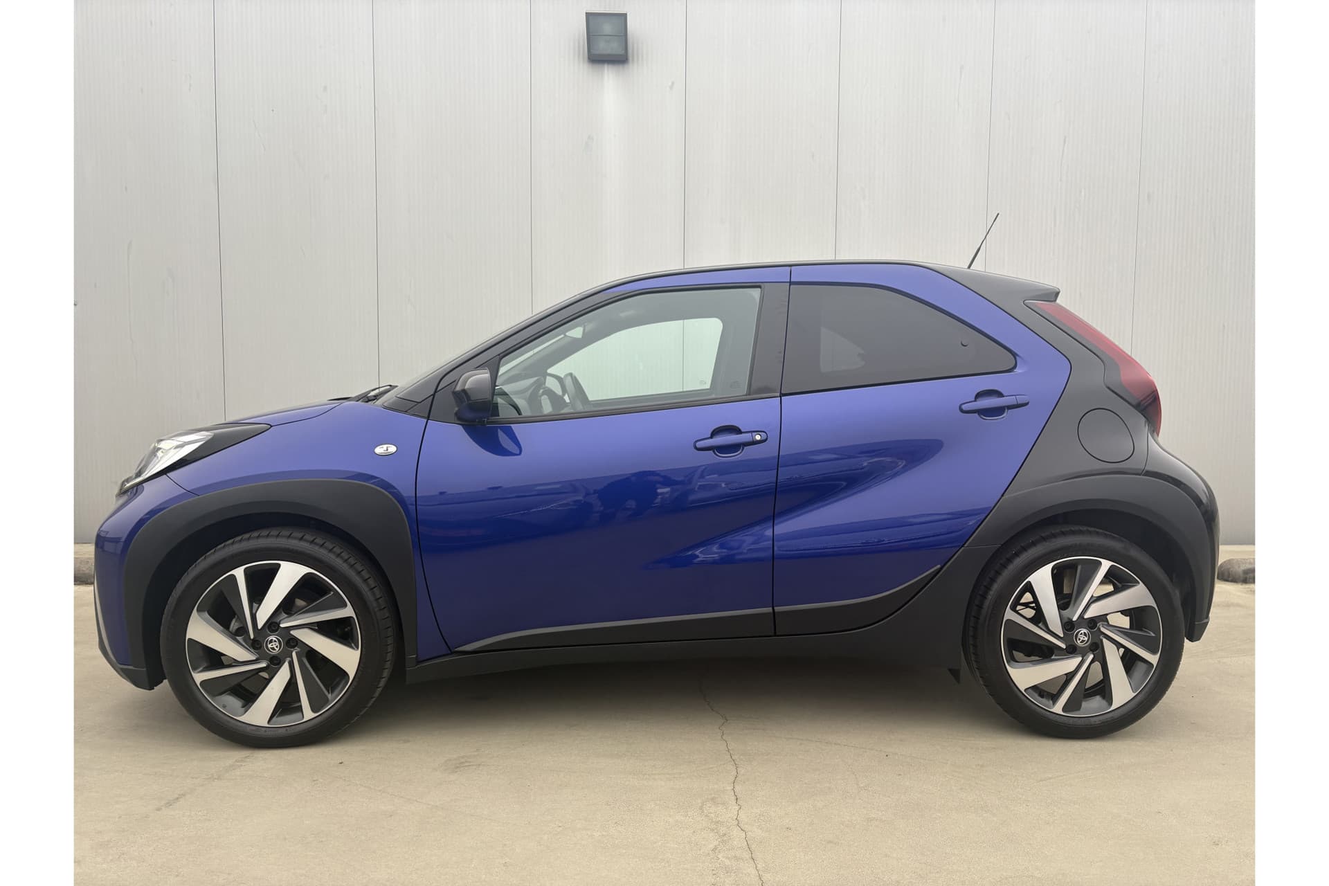 Toyota Aygo X 1.0 Vvt-I Mt Envy thumbnail 4