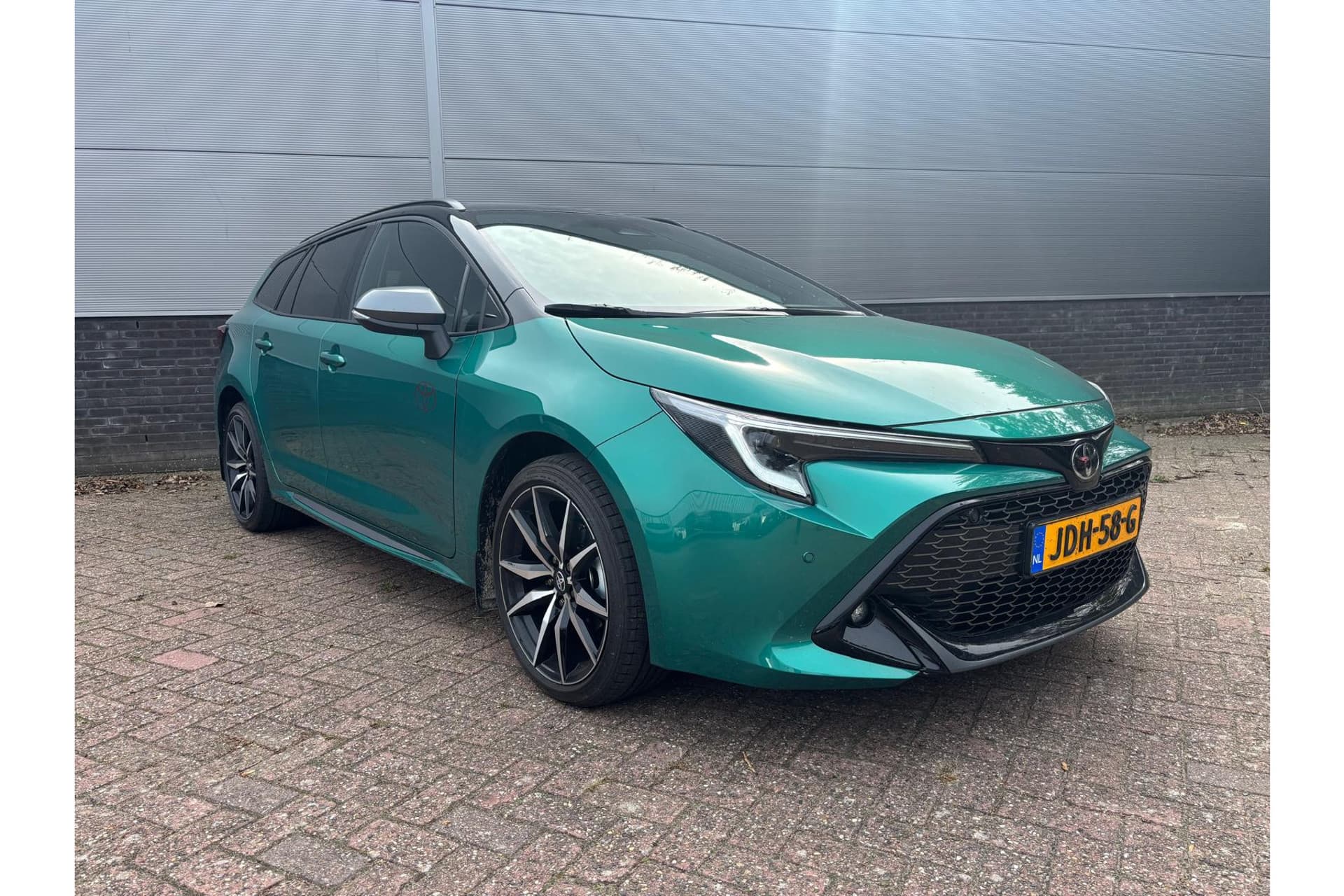 Toyota Corolla Touring Sports Hybrid 140 Gr Sport Demonstratie Auto ! thumbnail 11