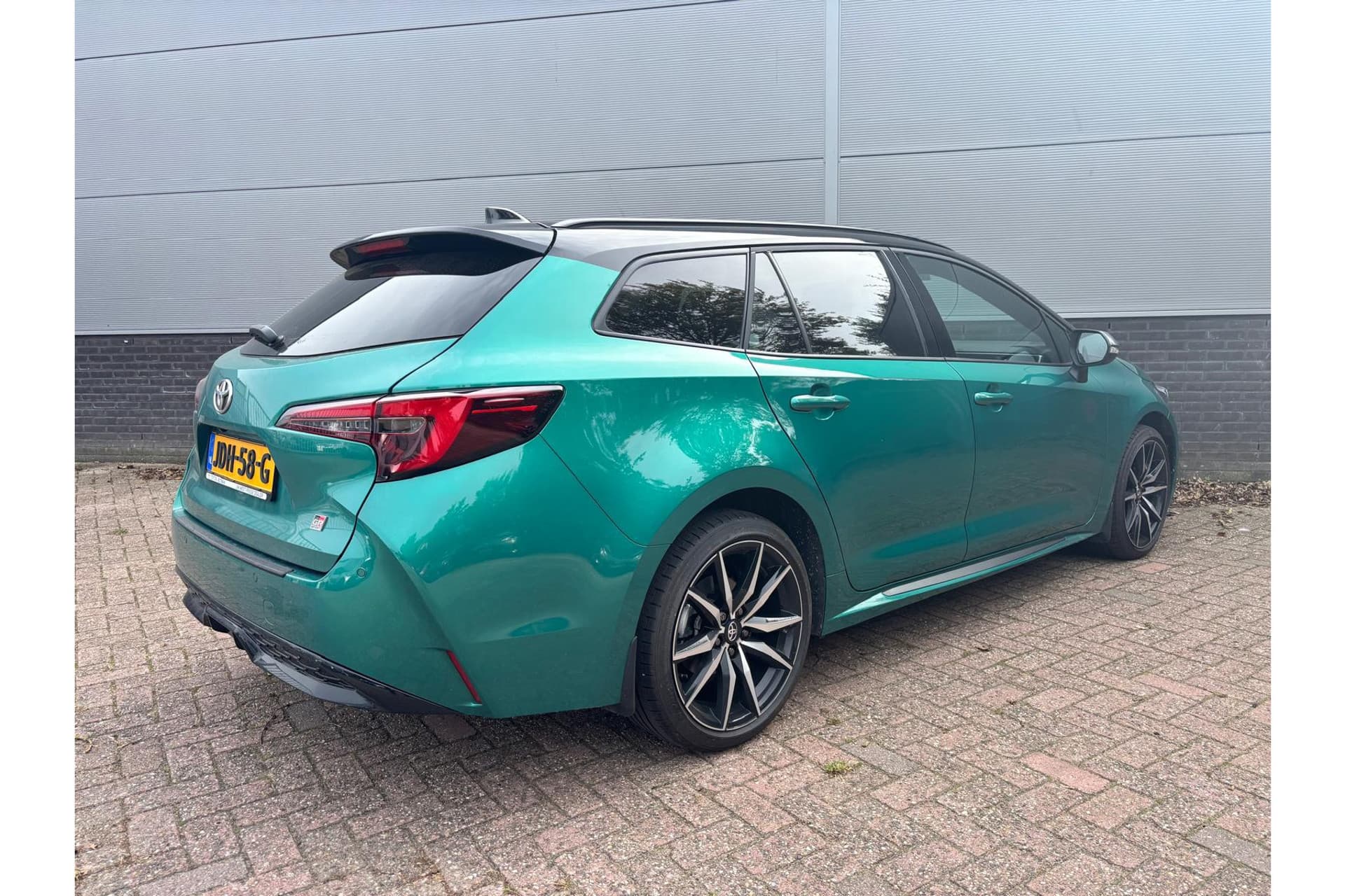 Toyota Corolla Touring Sports Hybrid 140 Gr Sport Demonstratie Auto ! thumbnail 14