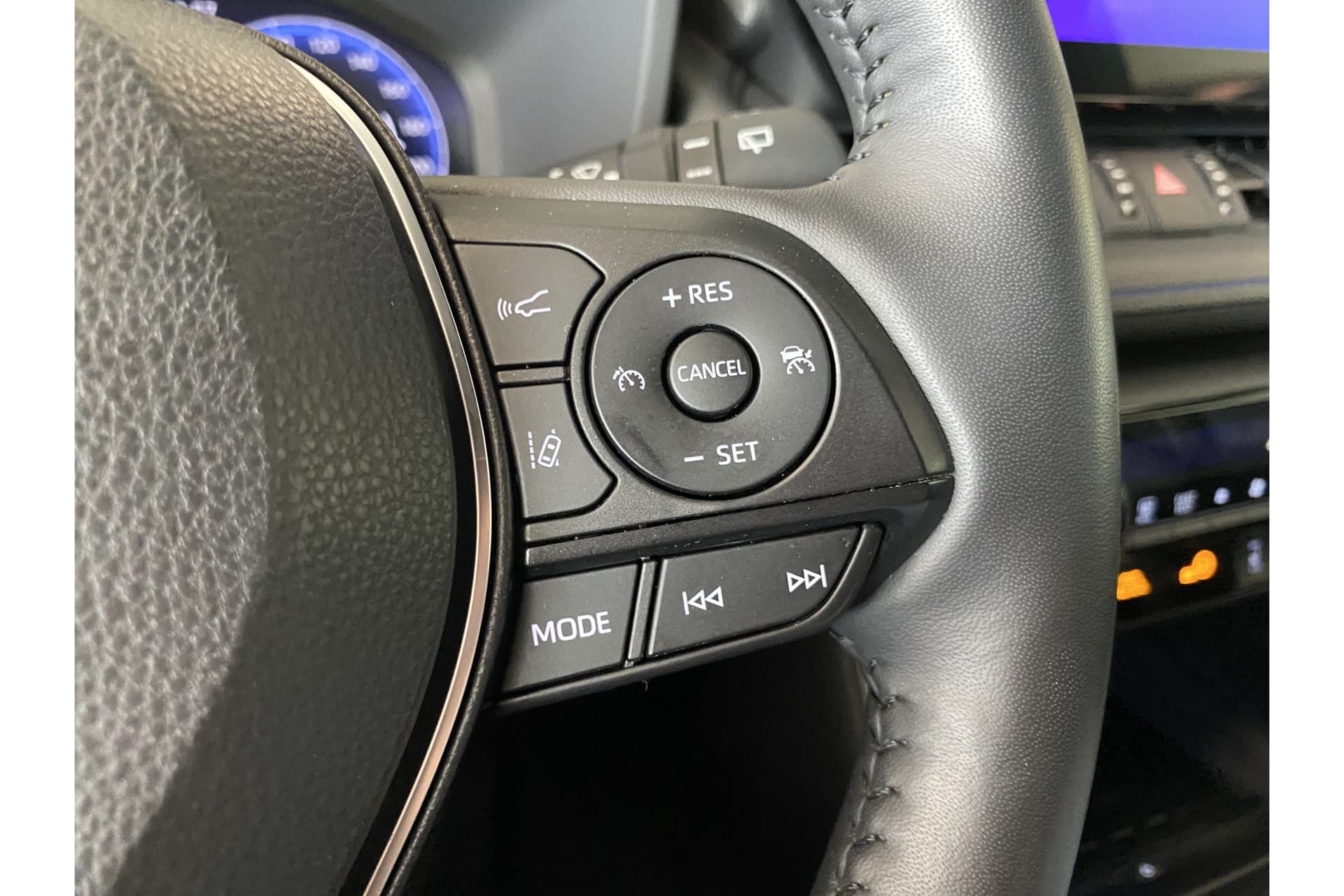 Toyota RAV4 2.5 Hybrid Awd Style thumbnail 20