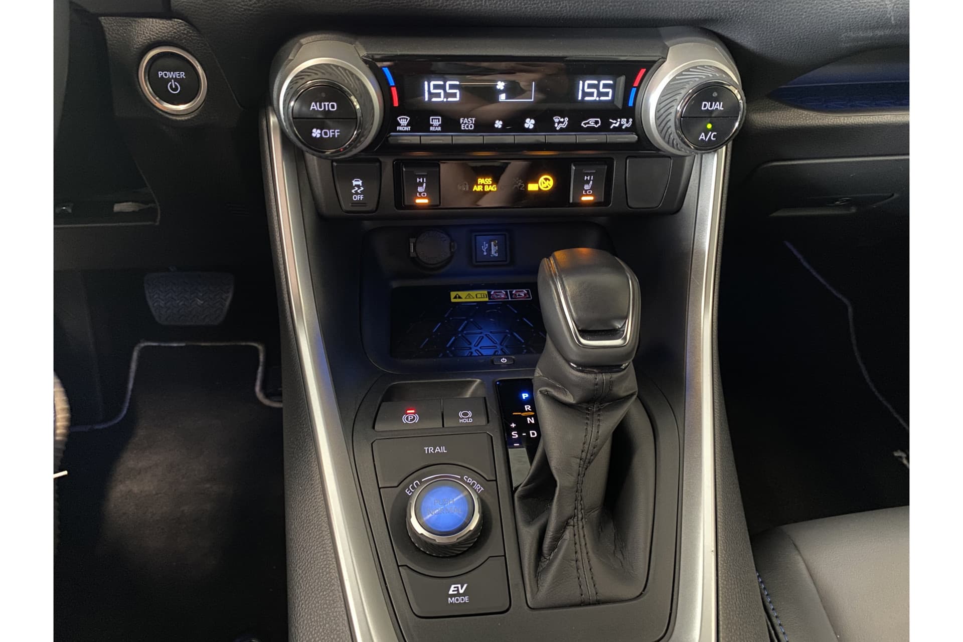 Toyota RAV4 2.5 Hybrid Awd Style thumbnail 32