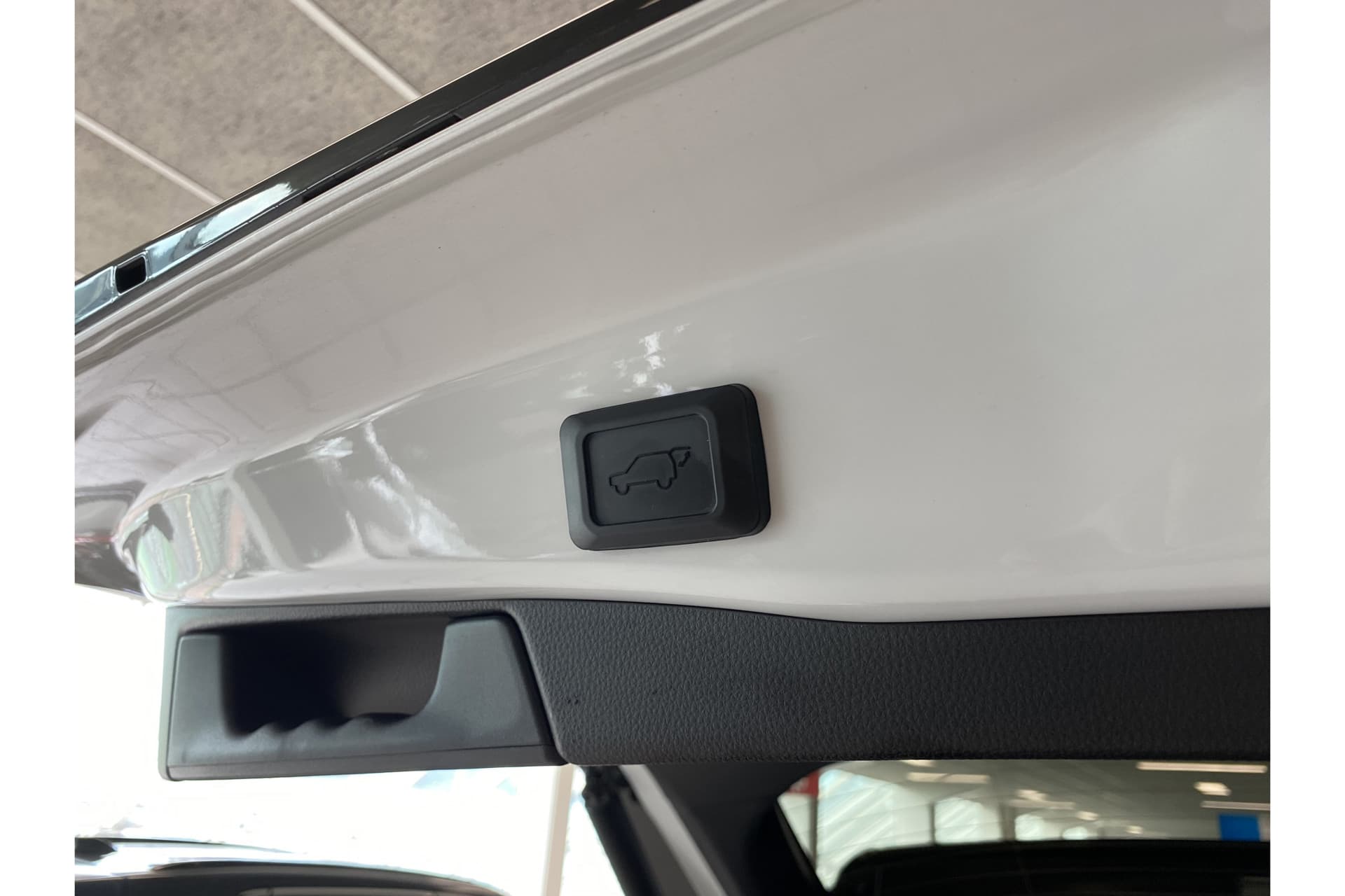 Toyota RAV4 2.5 Hybrid Awd Style thumbnail 7