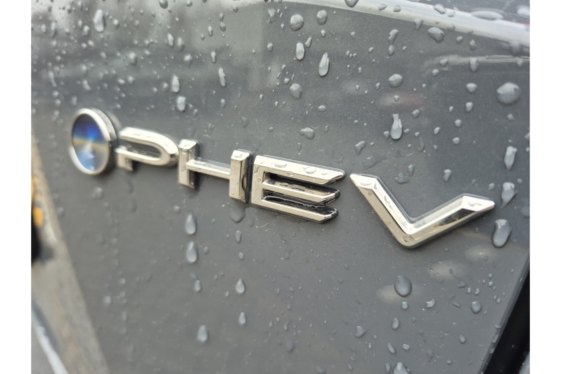 Toyota C-HR 2.0 Plug-In Hybrid 220 Dynamic Automaat thumbnail 9