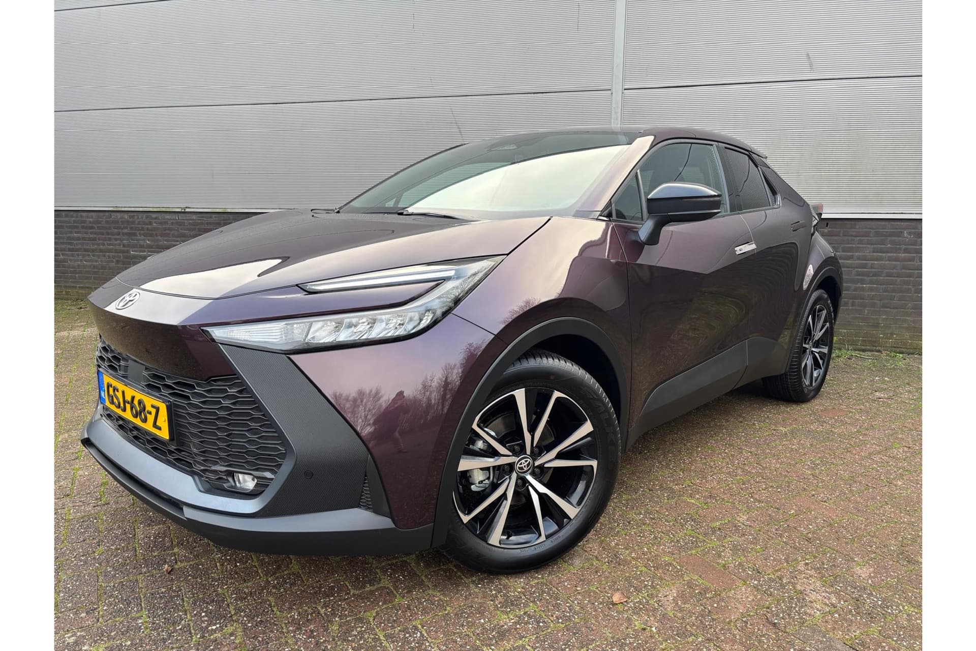 Toyota C-HR 1.8 Hybrid 140 Dynamic Demo