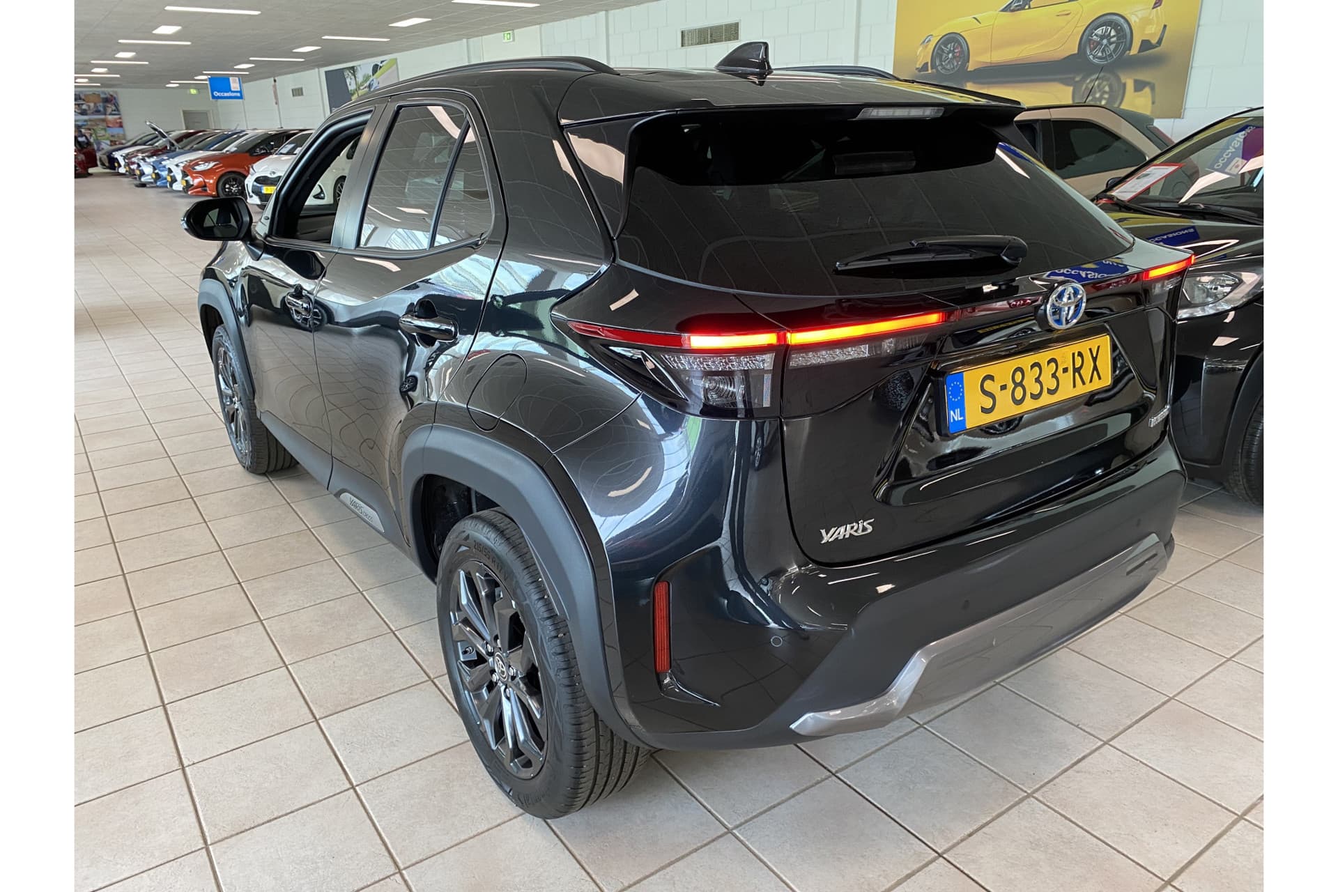 Toyota Yaris Cross 1.5 Hybrid Explore thumbnail 3