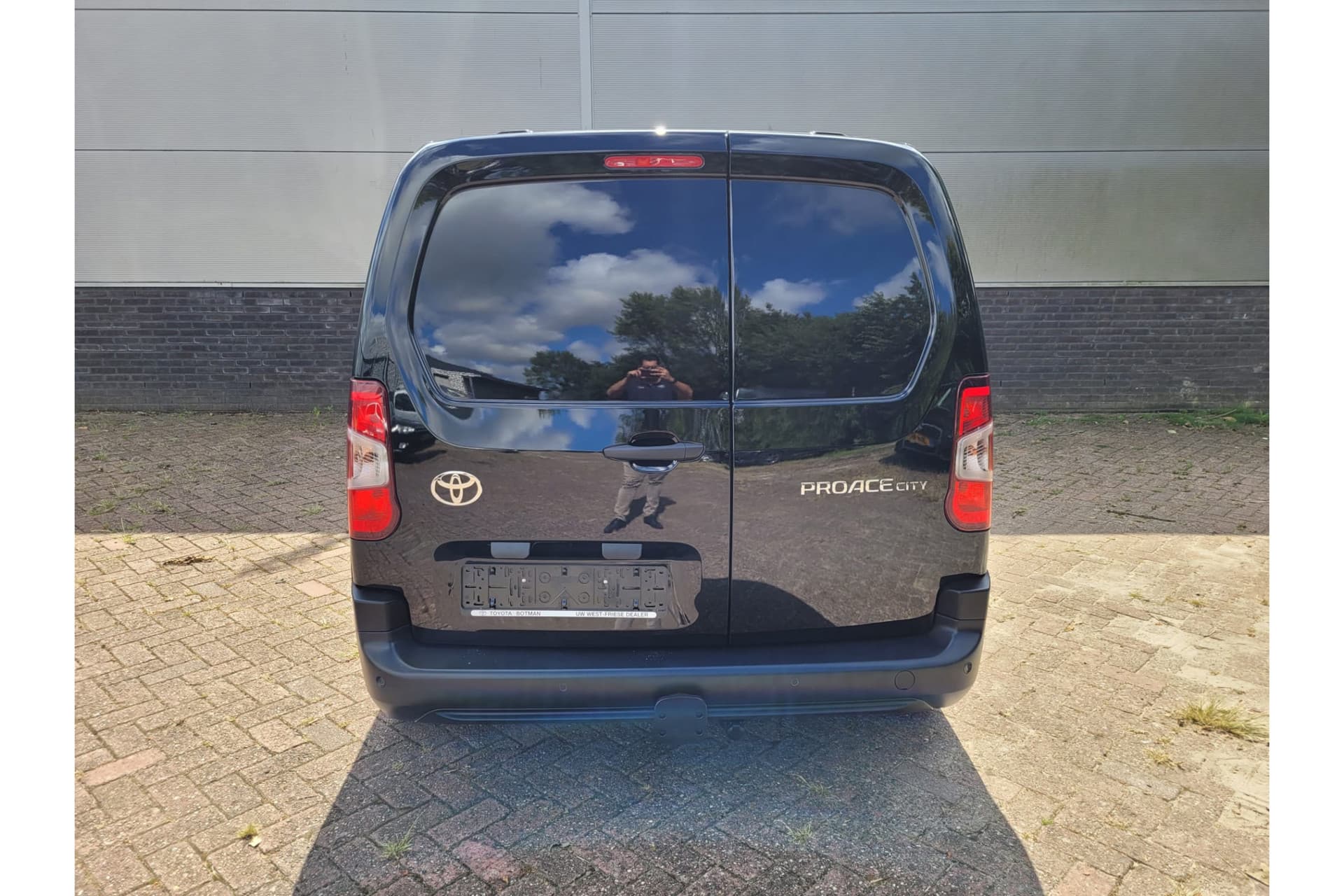 Toyota Proace City 1.5 D-4D Navigator Stoel thumbnail 11