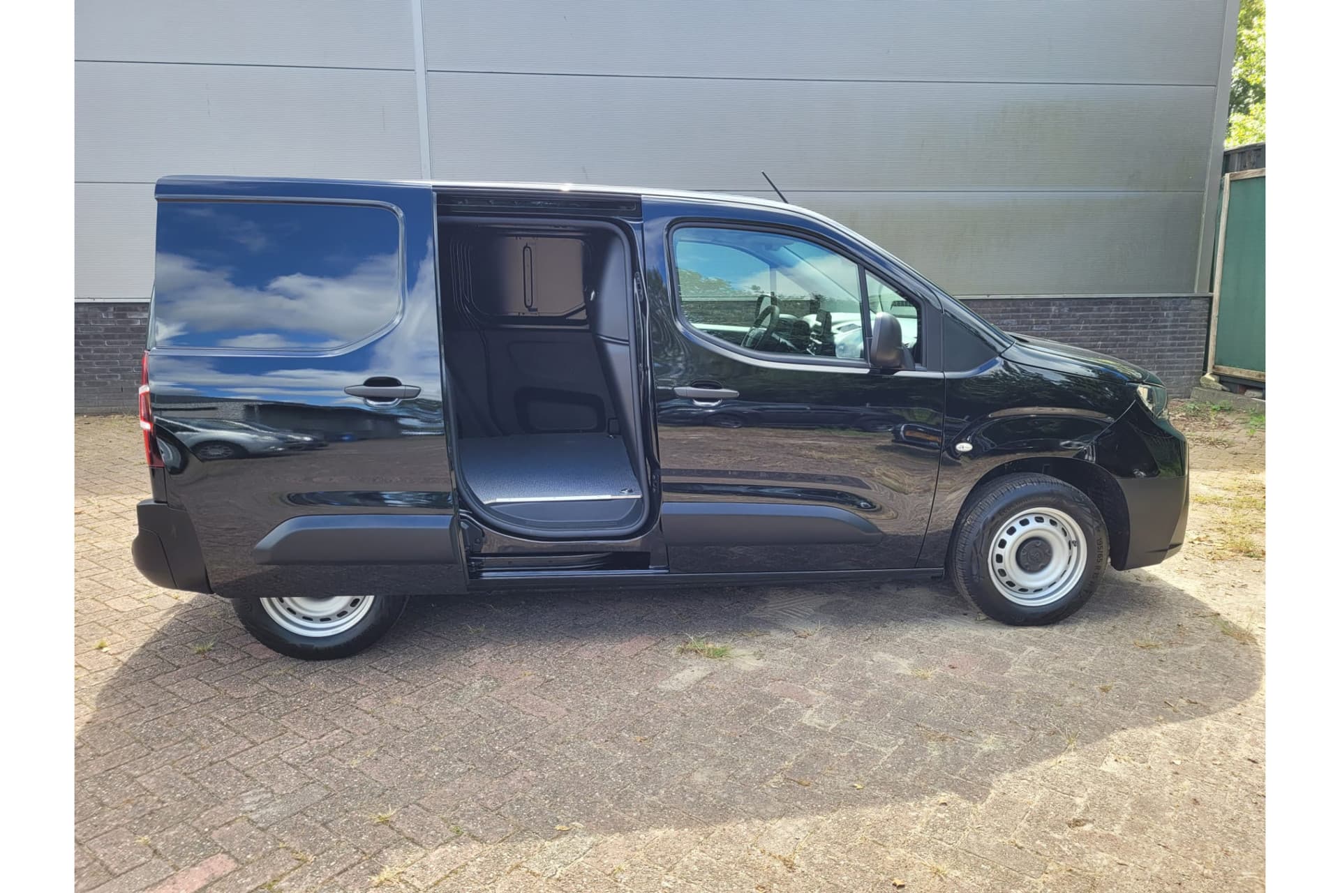 Toyota Proace City 1.5 D-4D Navigator Stoel thumbnail 6