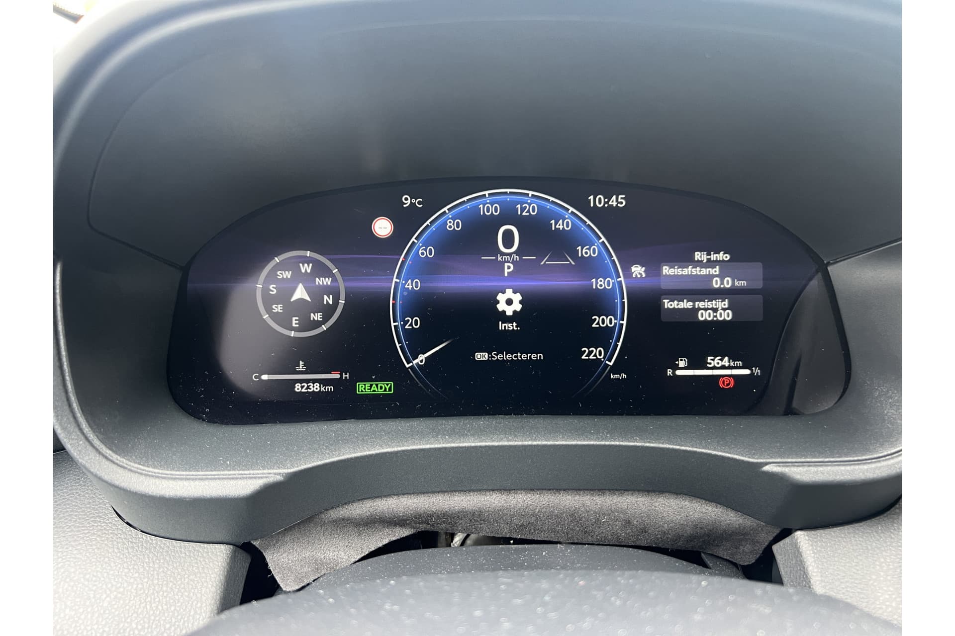 Toyota Yaris 1.5 Hybrid 130 Executive thumbnail 3