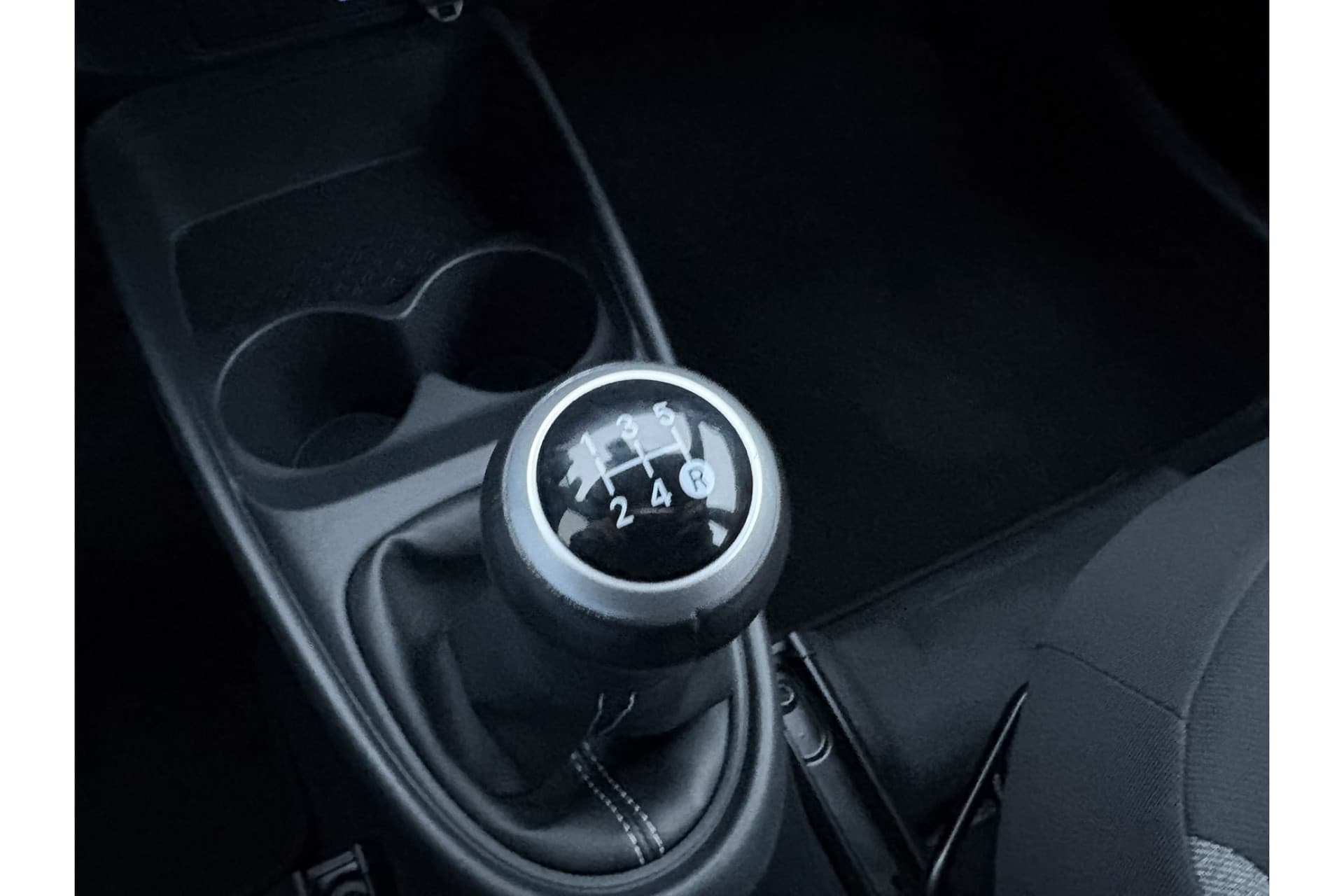 Toyota Aygo X 1.0 Vvt-I Mt Play thumbnail 12