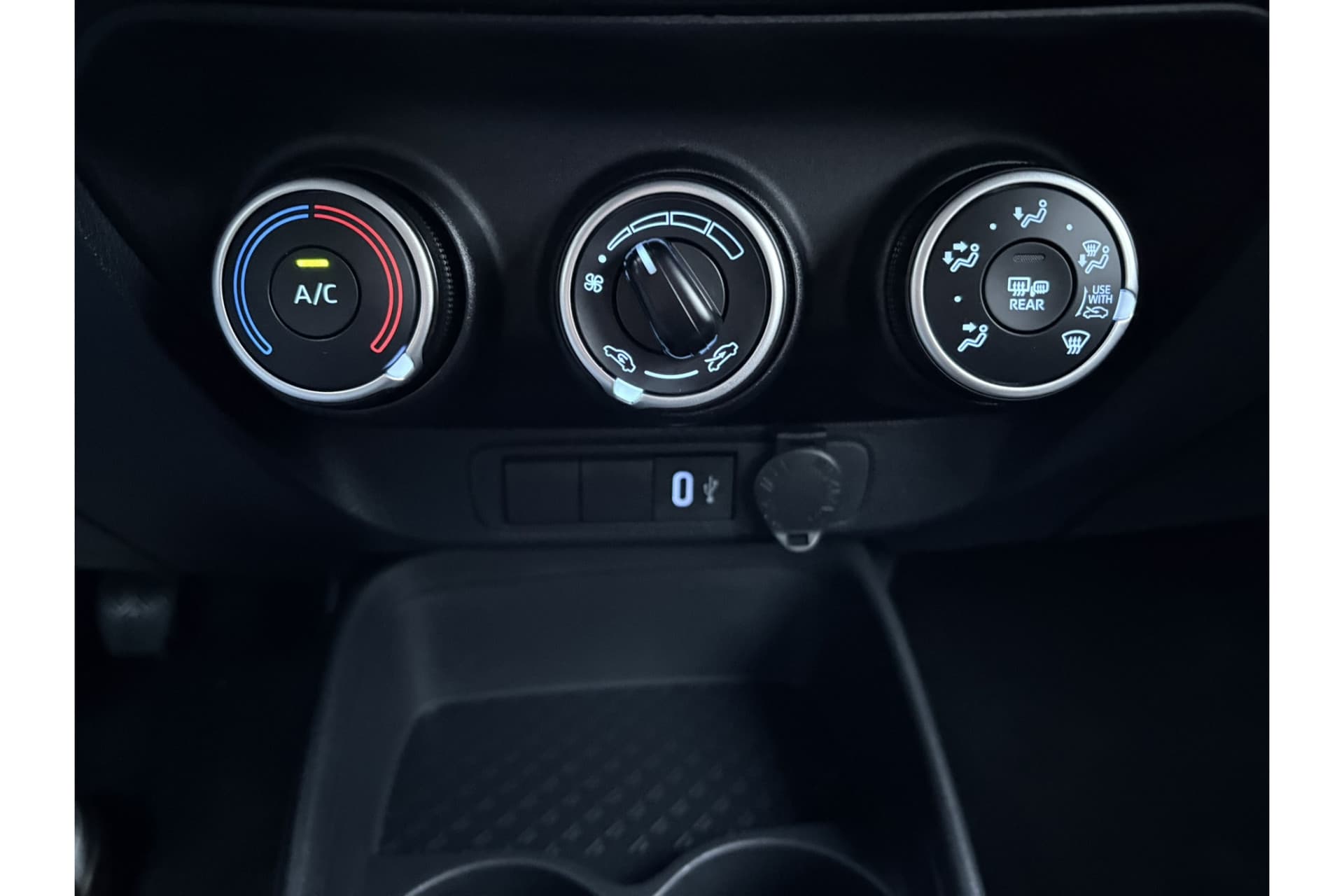 Toyota Aygo X 1.0 Vvt-I Mt Play thumbnail 13