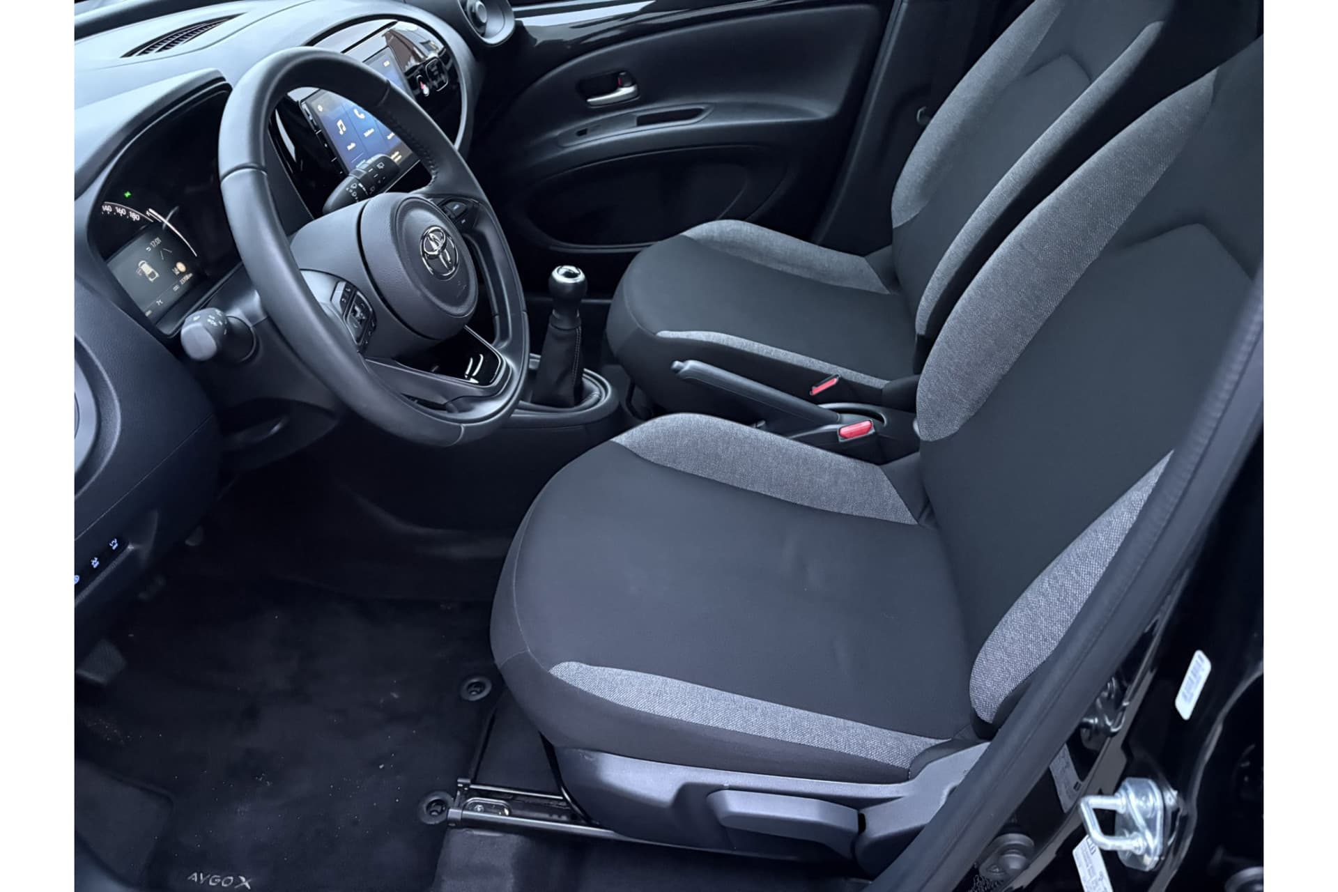 Toyota Aygo X 1.0 Vvt-I Mt Play thumbnail 14