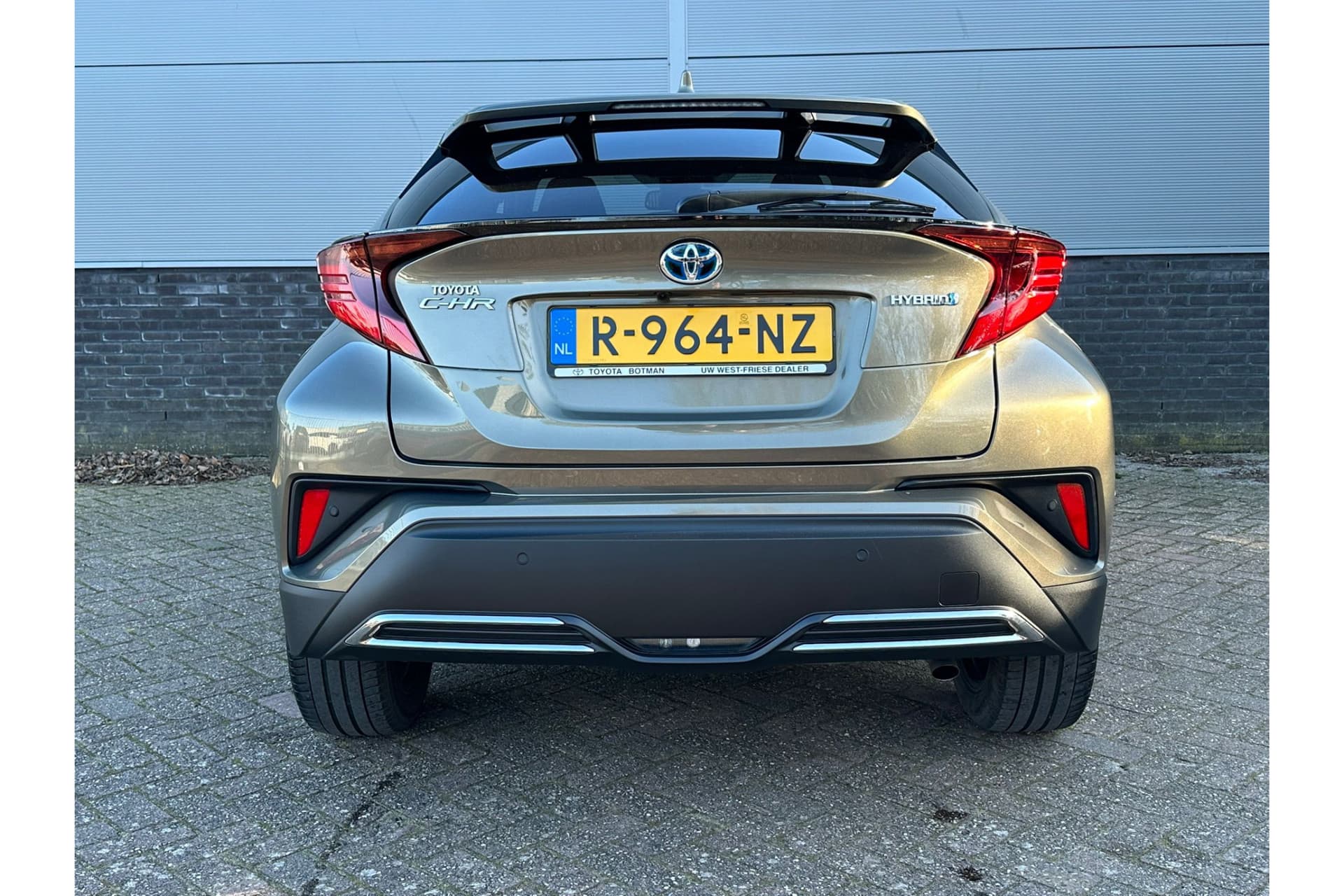 Toyota C-HR 2.0 Hybrid Style thumbnail 5