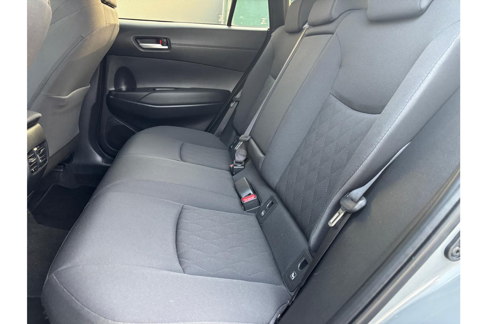 Toyota Corolla Cross Hybrid 140 Style thumbnail 10