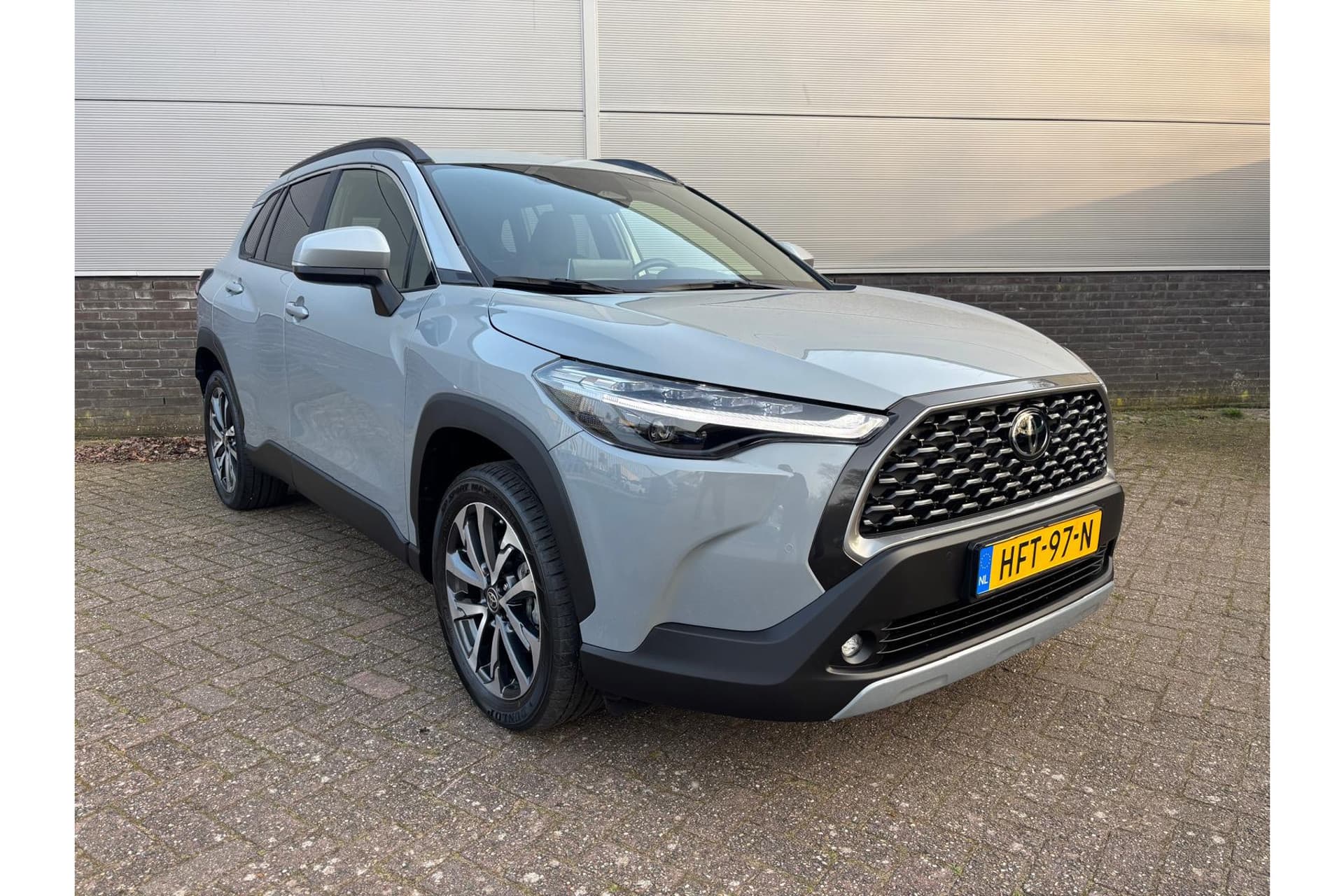 Toyota Corolla Cross Hybrid 140 Style thumbnail 9