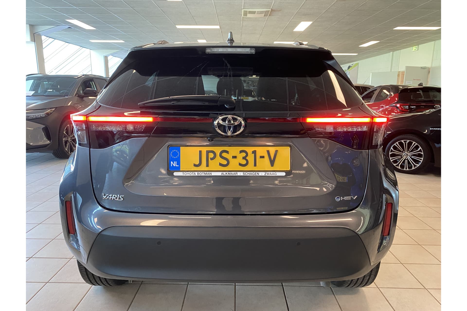 Toyota Yaris Cross 1.5 Hybrid 115 First Edition thumbnail 6