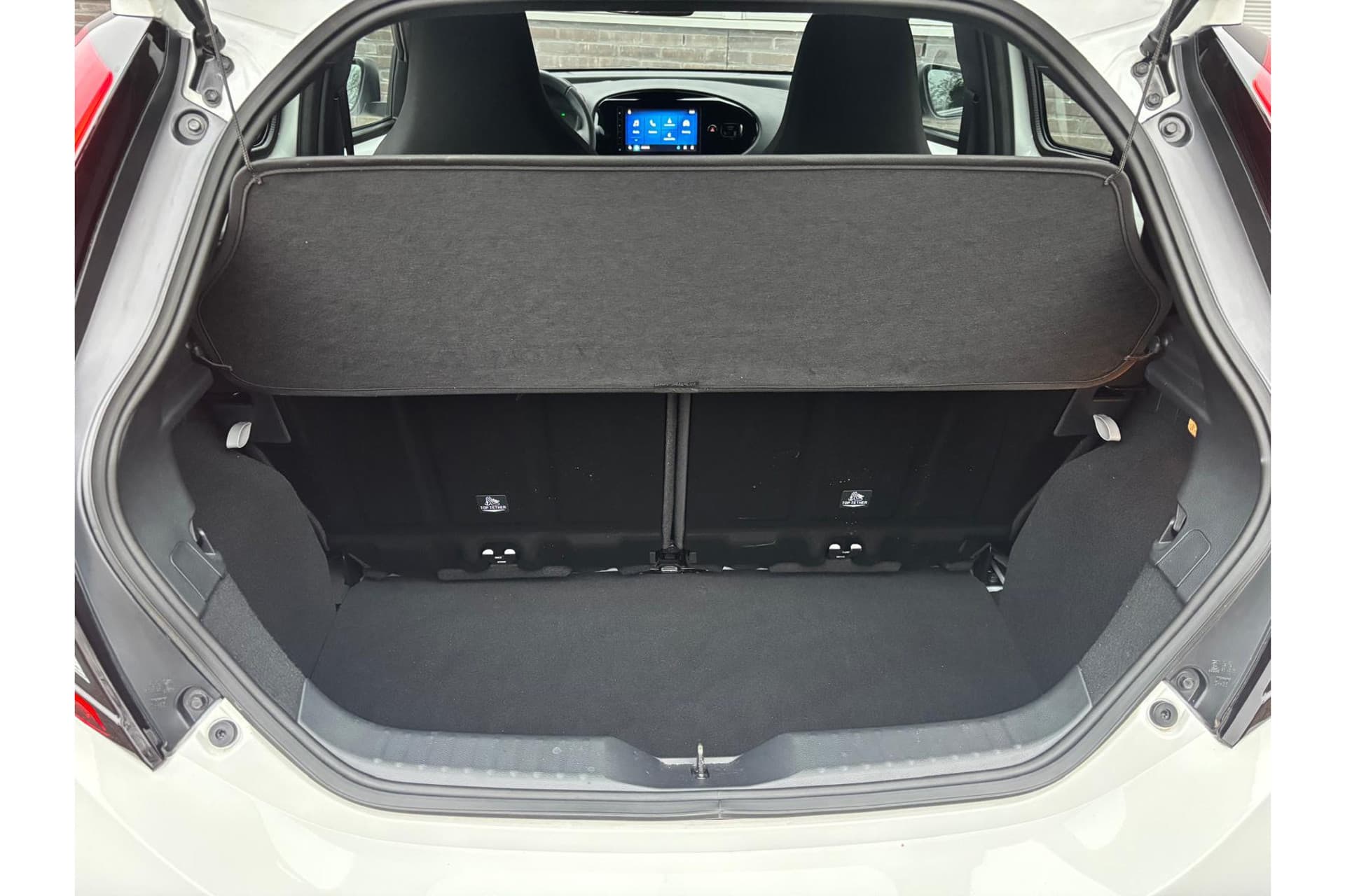 Toyota Aygo X 1.0 Vvt-I Mt Play Apple Carplay thumbnail 6