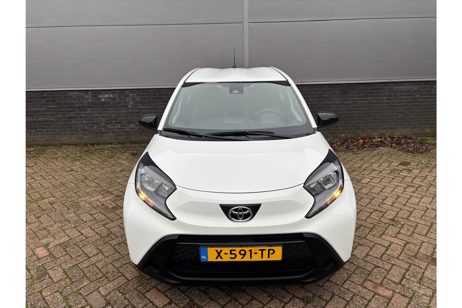 Toyota Aygo X 1.0 Vvt-I Mt Play Apple Carplay thumbnail 7