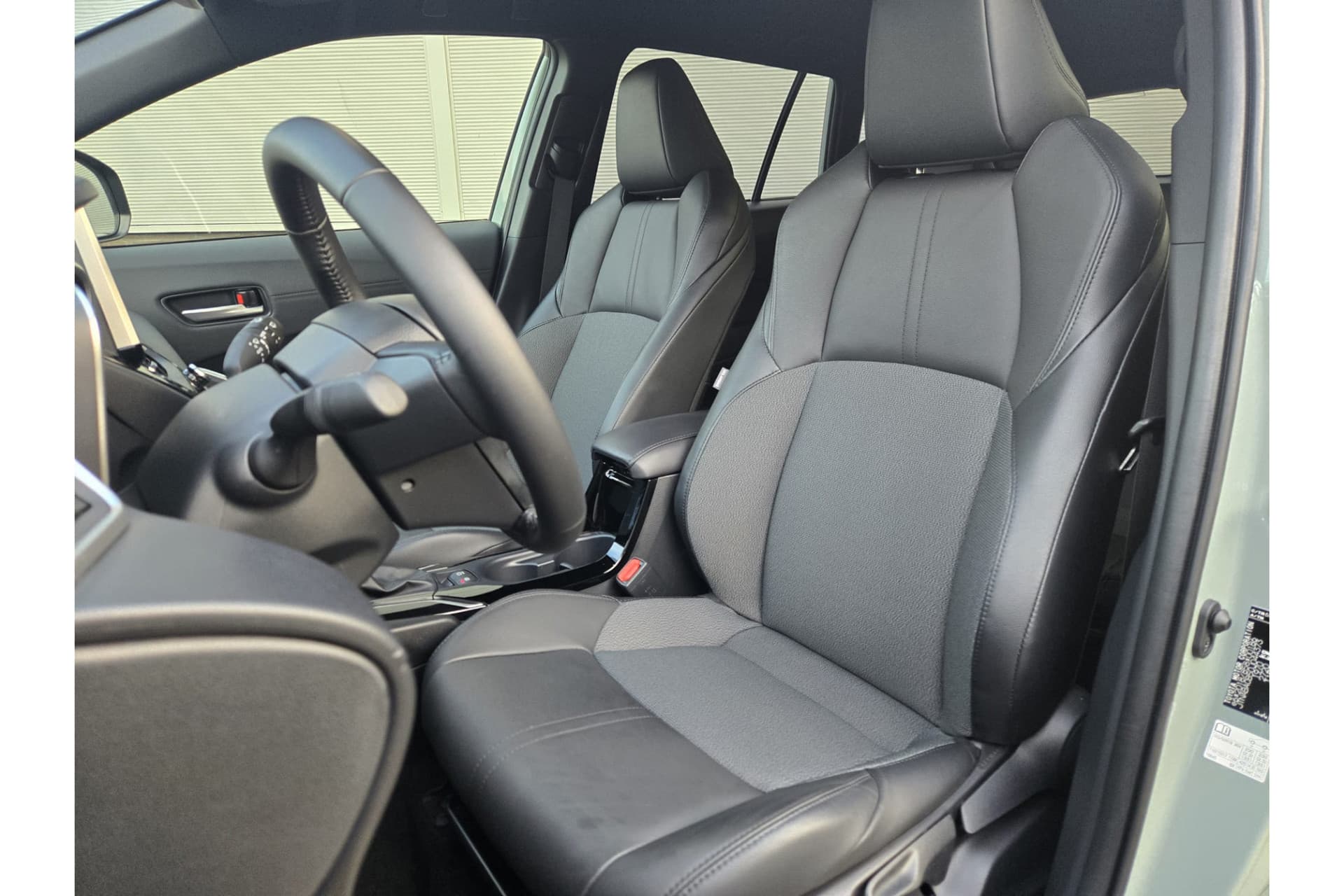 Toyota Corolla Cross Hybrid 200 Style thumbnail 8