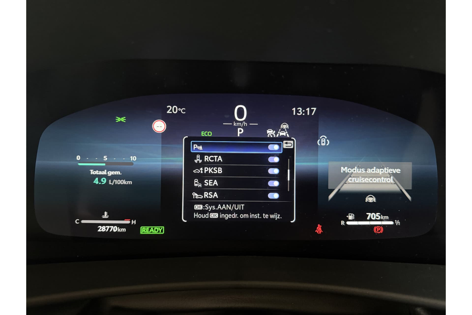 Toyota C-HR 1.8 Hybrid 140 Dynamic thumbnail 18