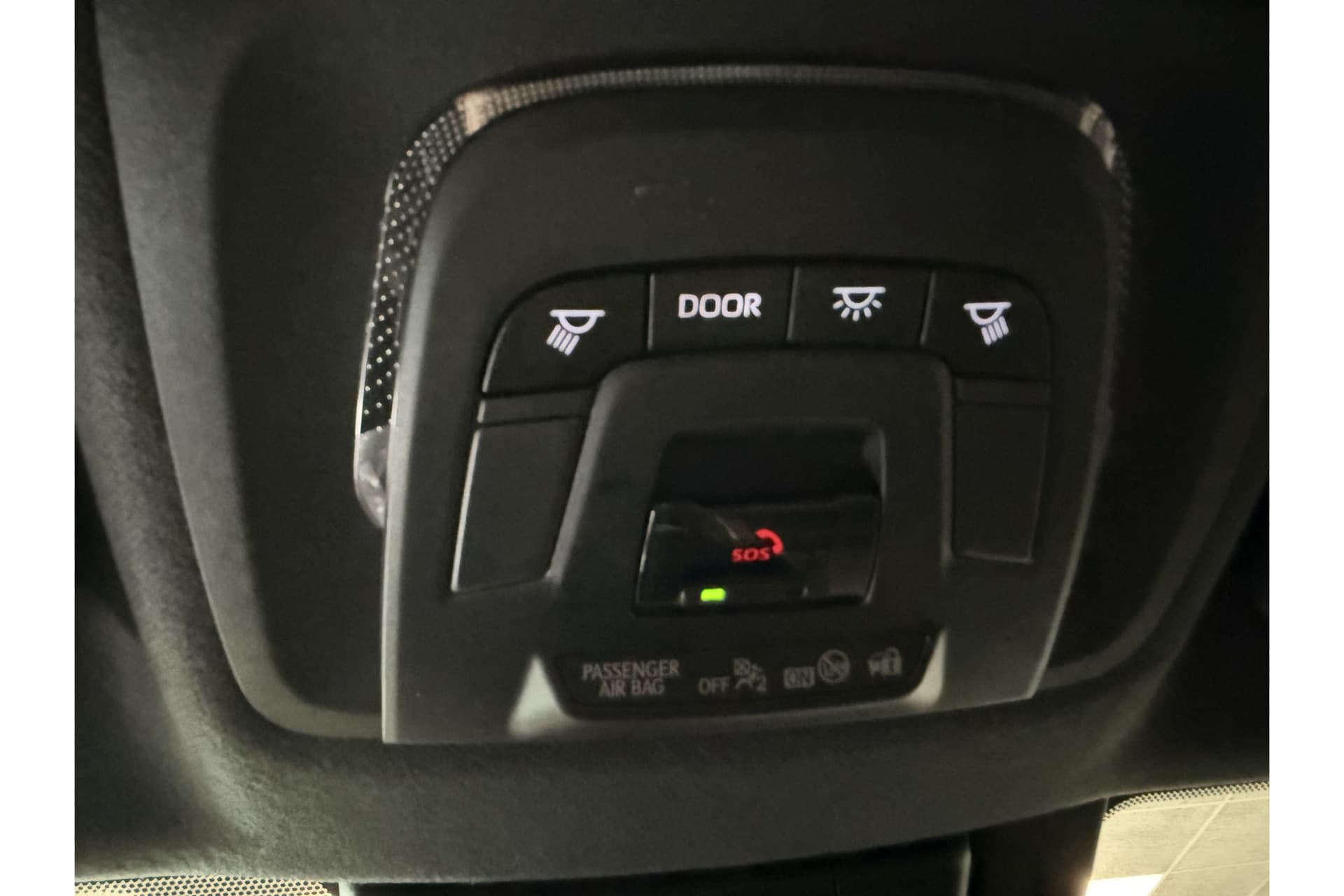 Toyota C-HR 1.8 Hybrid 140 Dynamic thumbnail 20