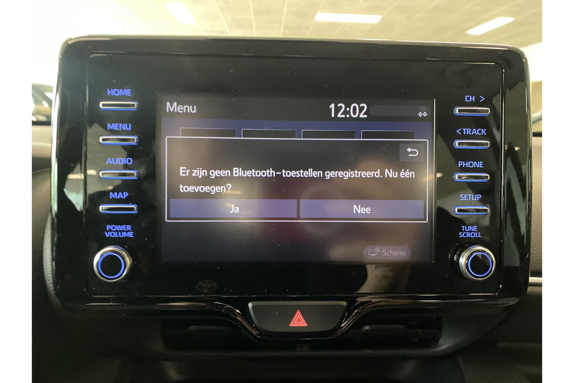 Toyota Yaris 1.5 Hybrid Dynamic thumbnail 19