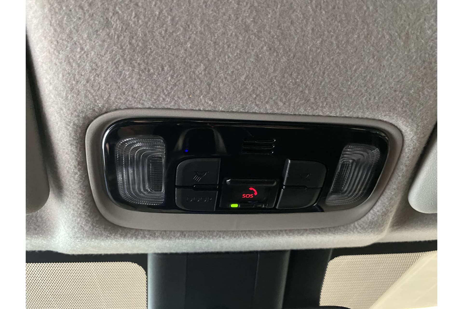 Toyota Yaris 1.5 Hybrid Dynamic thumbnail 26