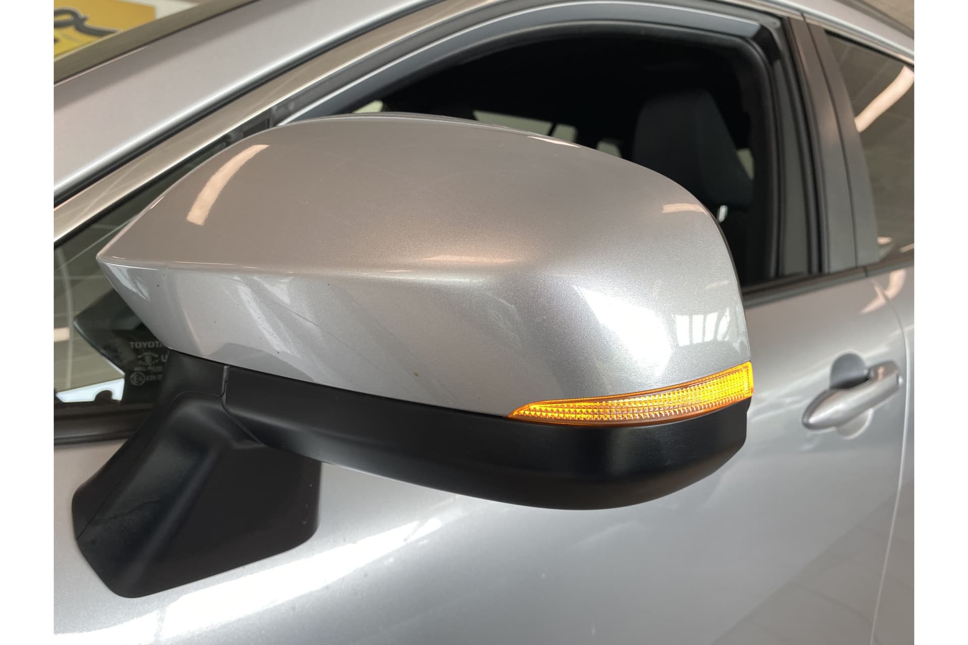 Toyota Corolla Cross Hybrid 140 Style thumbnail 24