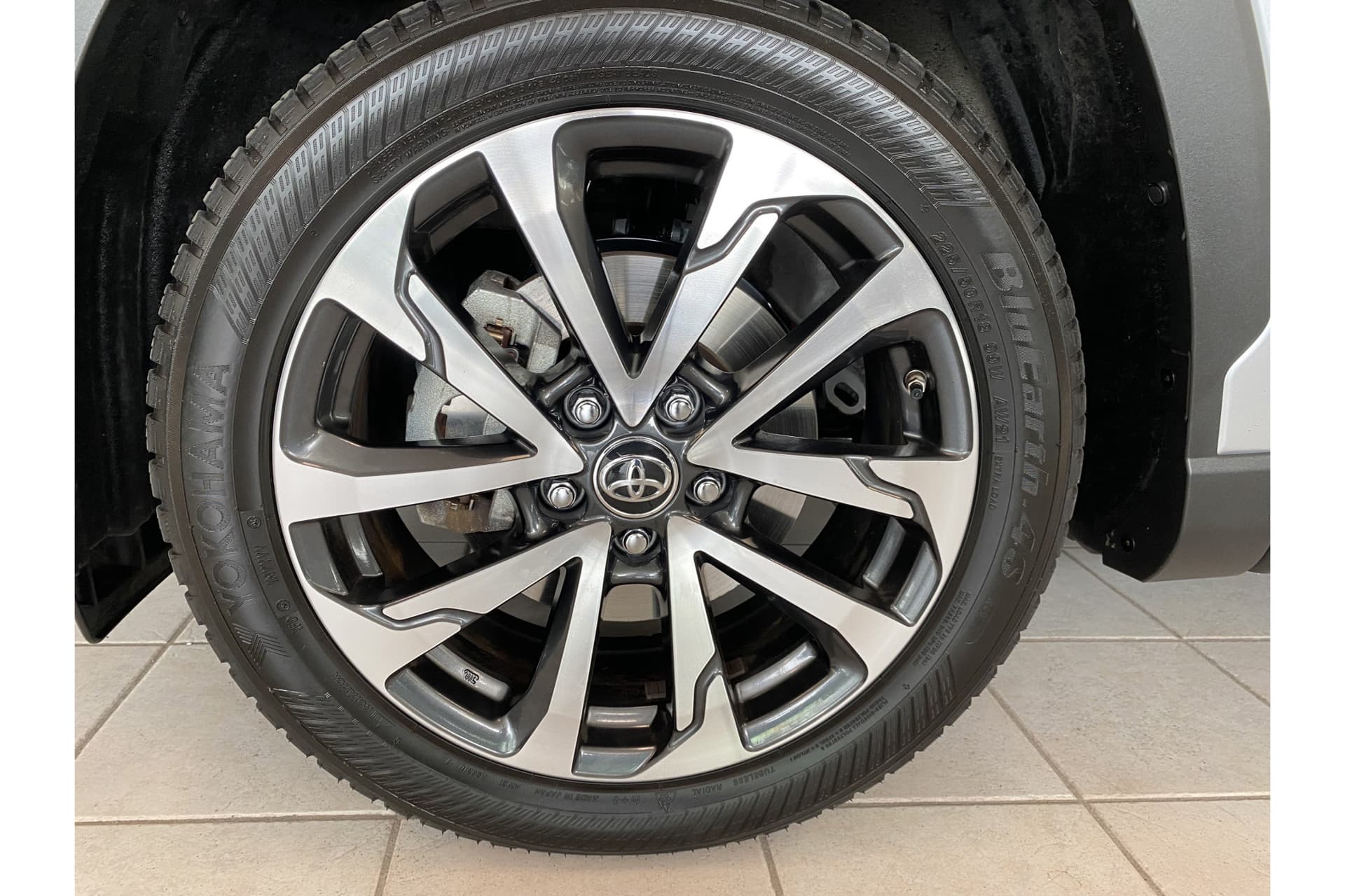 Toyota Corolla Cross Hybrid 140 Style thumbnail 25