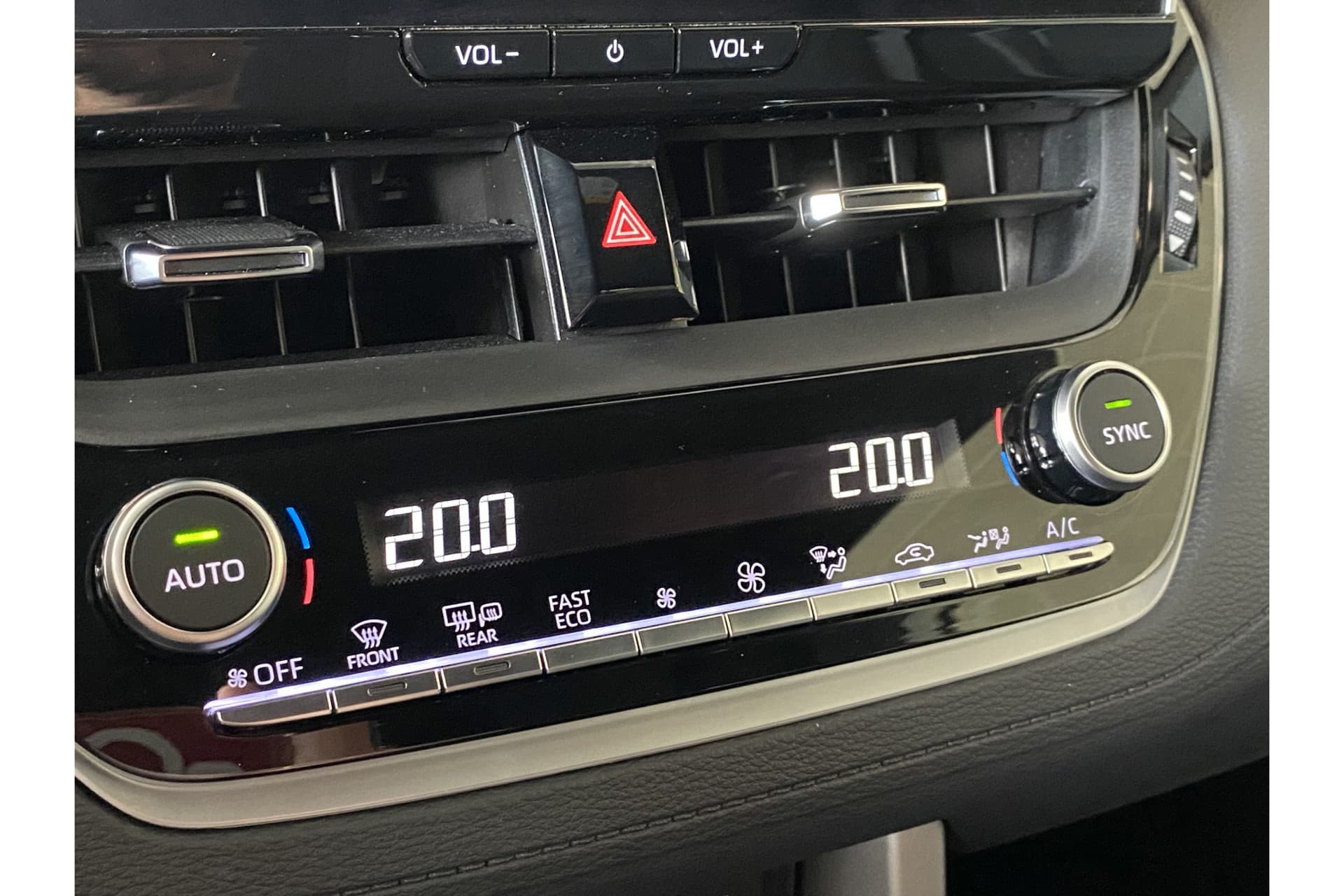 Toyota Corolla Cross Hybrid 140 Style thumbnail 42