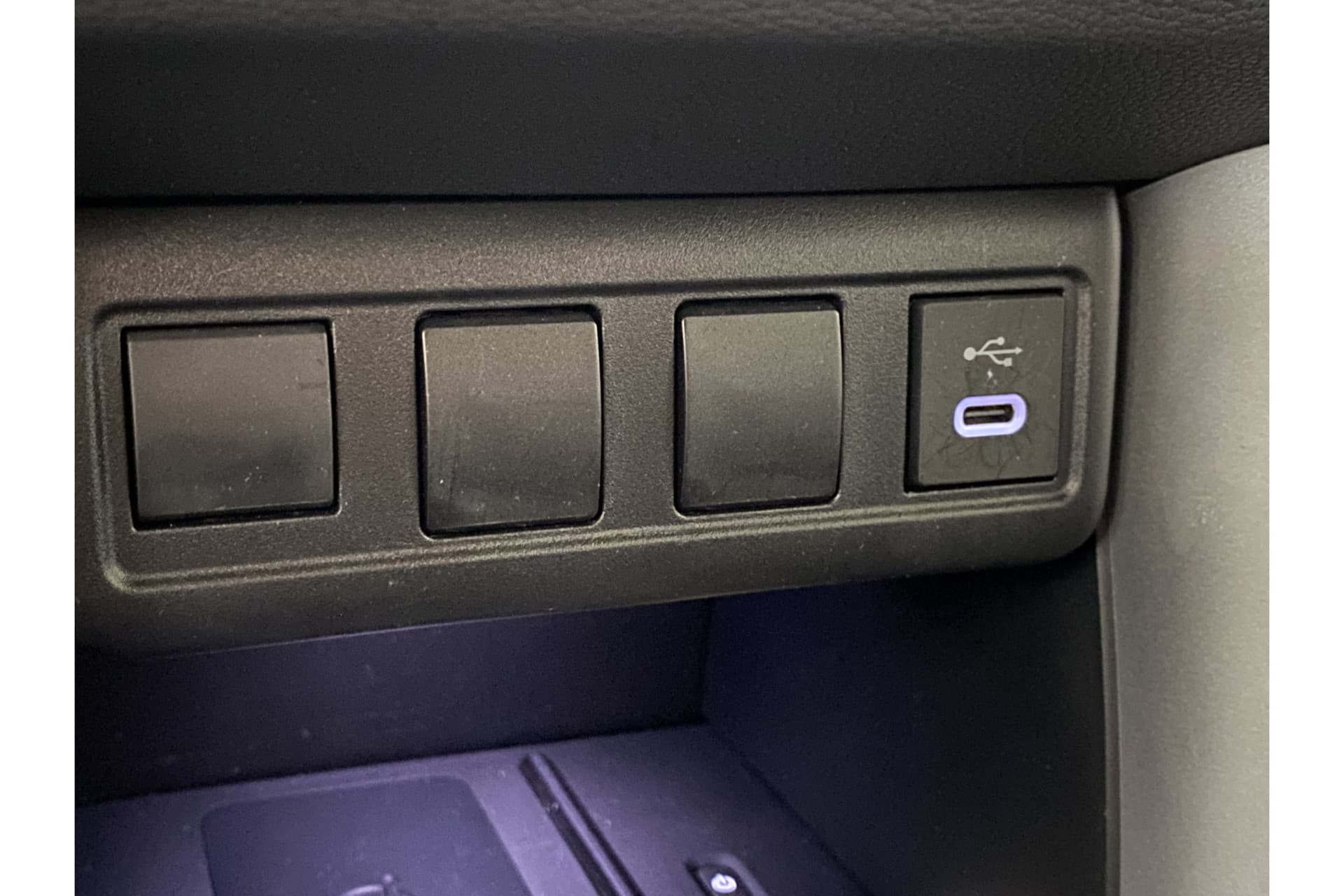 Toyota Corolla Cross Hybrid 140 Style thumbnail 46