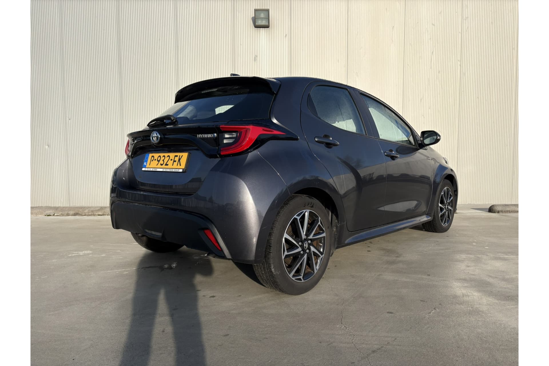 Toyota Yaris 1.5 Hybrid Dynamic thumbnail 5