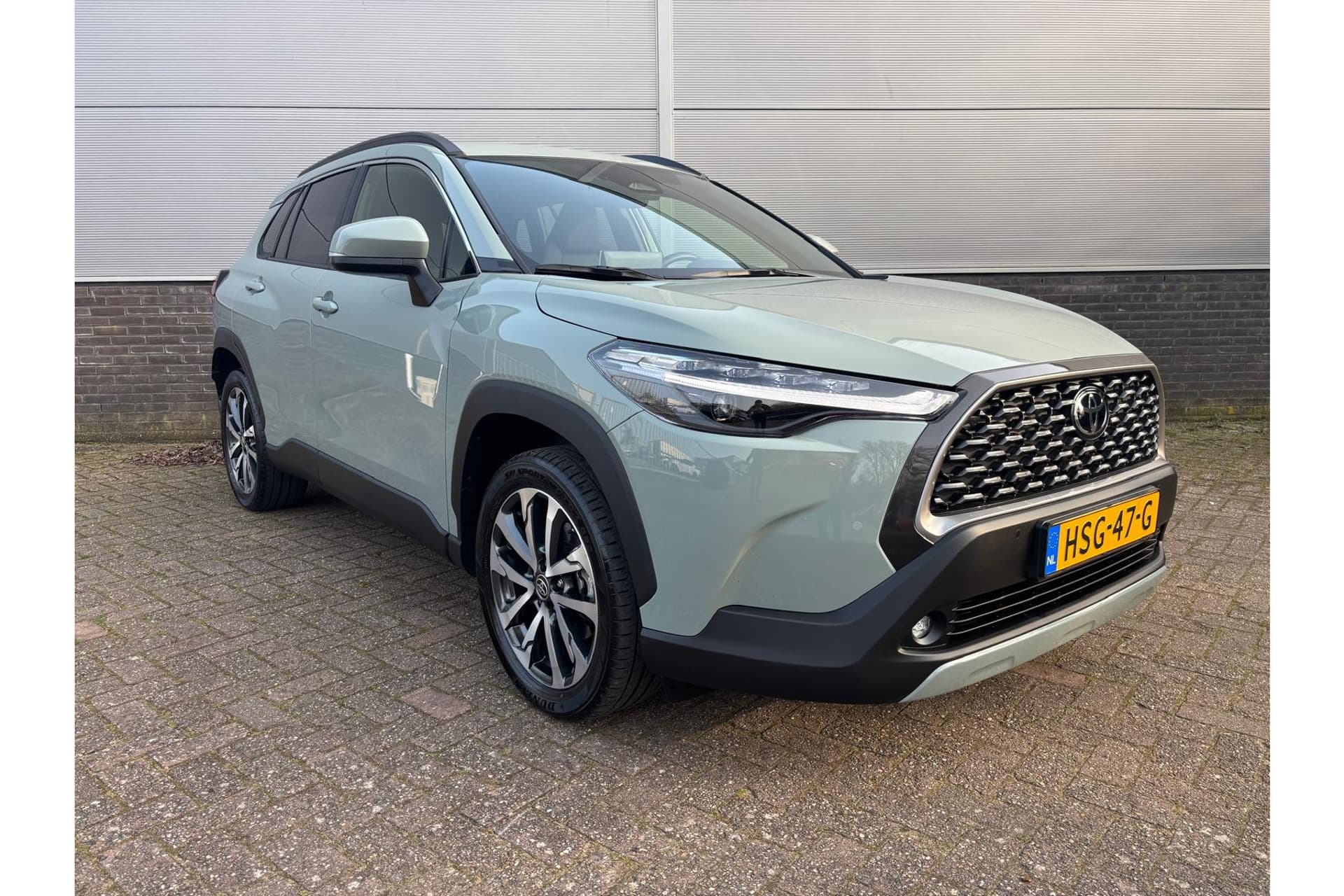 Toyota Corolla Cross Hybrid 140 Style thumbnail 18