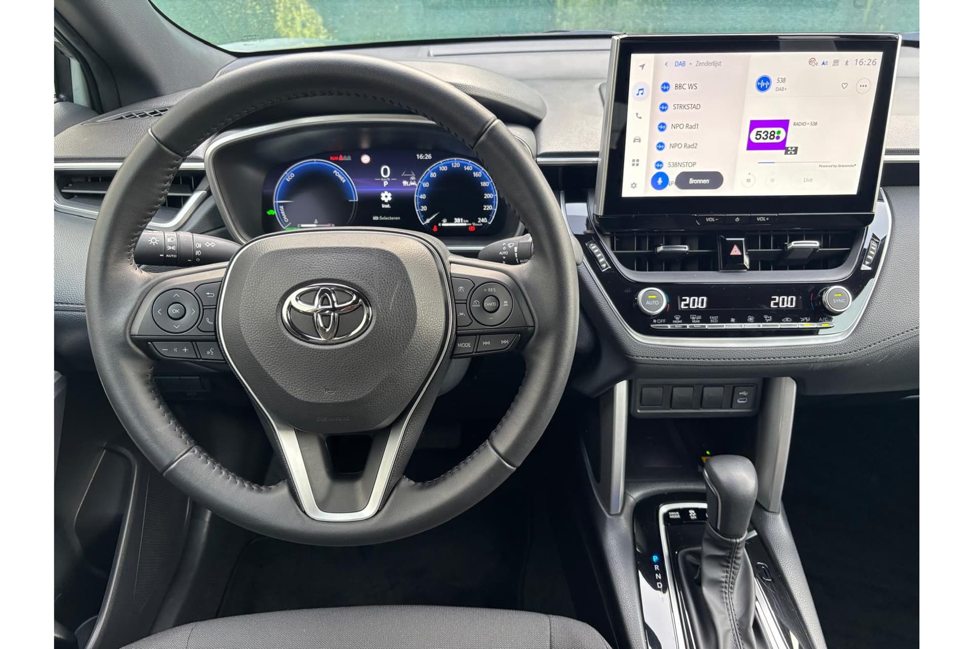 Toyota Corolla Cross Hybrid 140 Style thumbnail 4