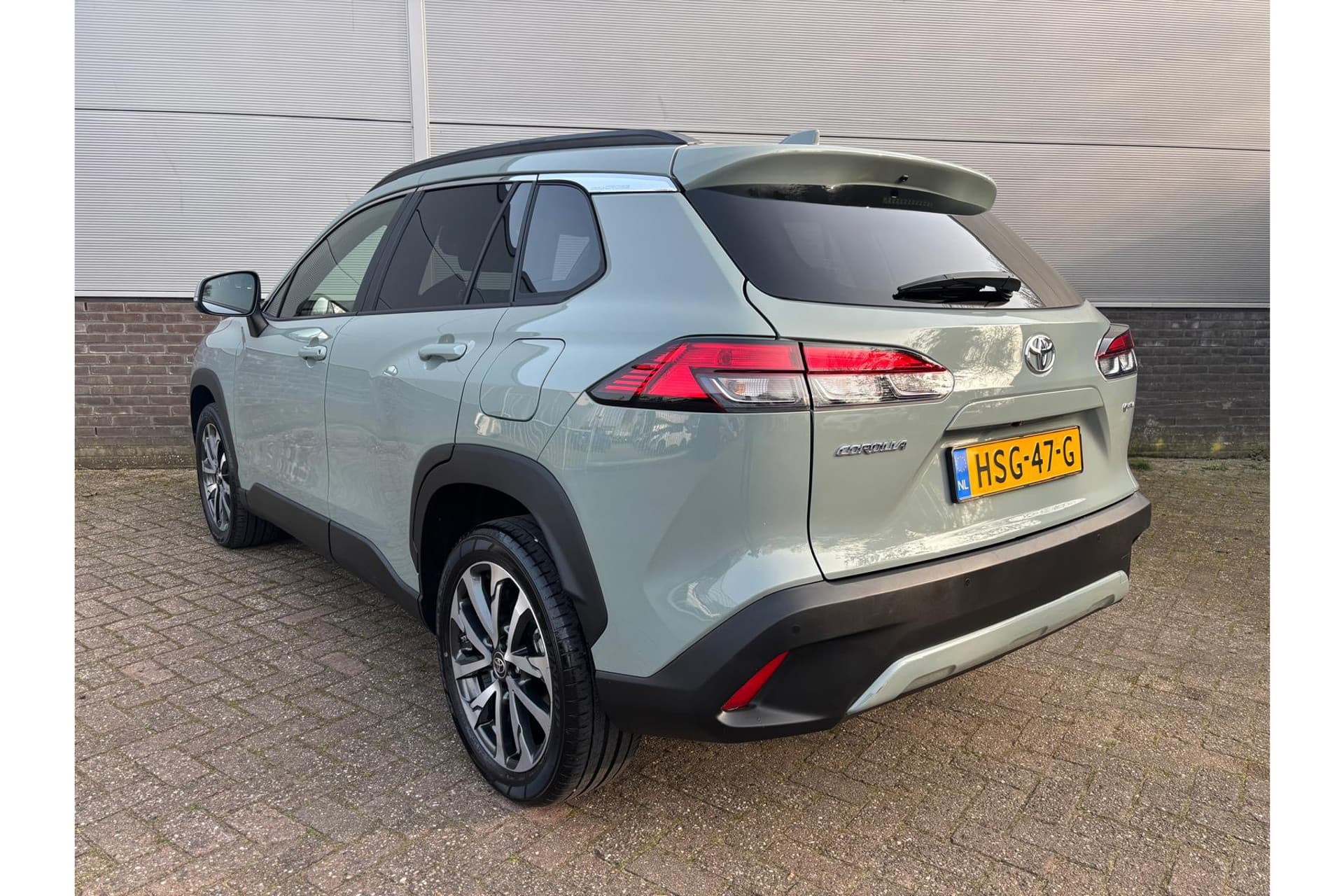 Toyota Corolla Cross Hybrid 140 Style thumbnail 5