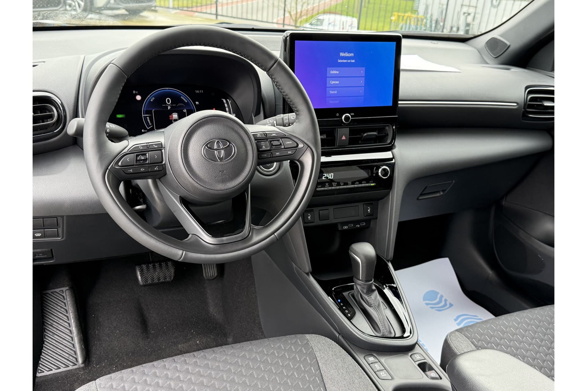 Toyota Yaris Cross 1.5 Hybrid 115 First Edition Automaat thumbnail 2