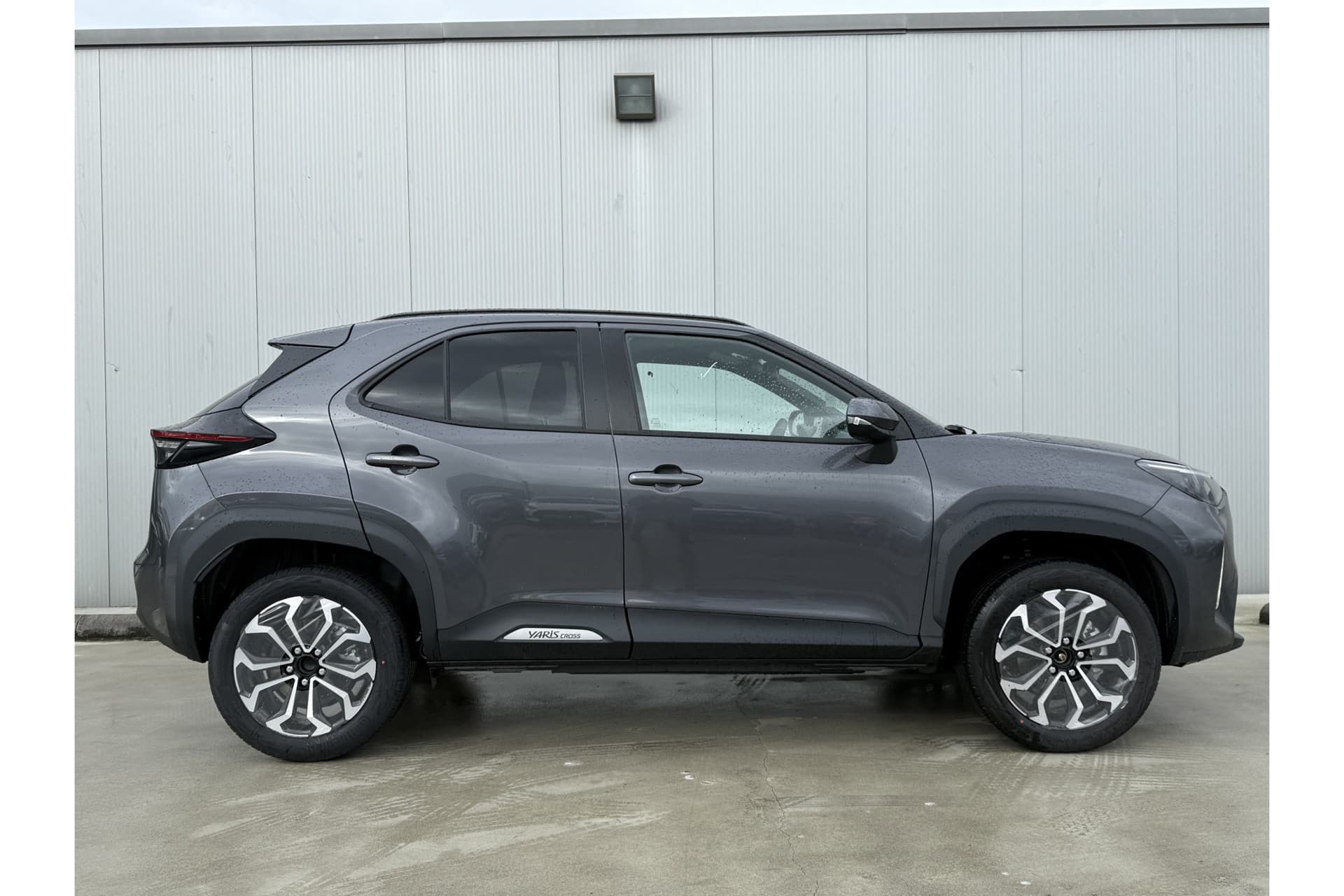 Toyota Yaris Cross 1.5 Hybrid 115 First Edition Automaat thumbnail 7