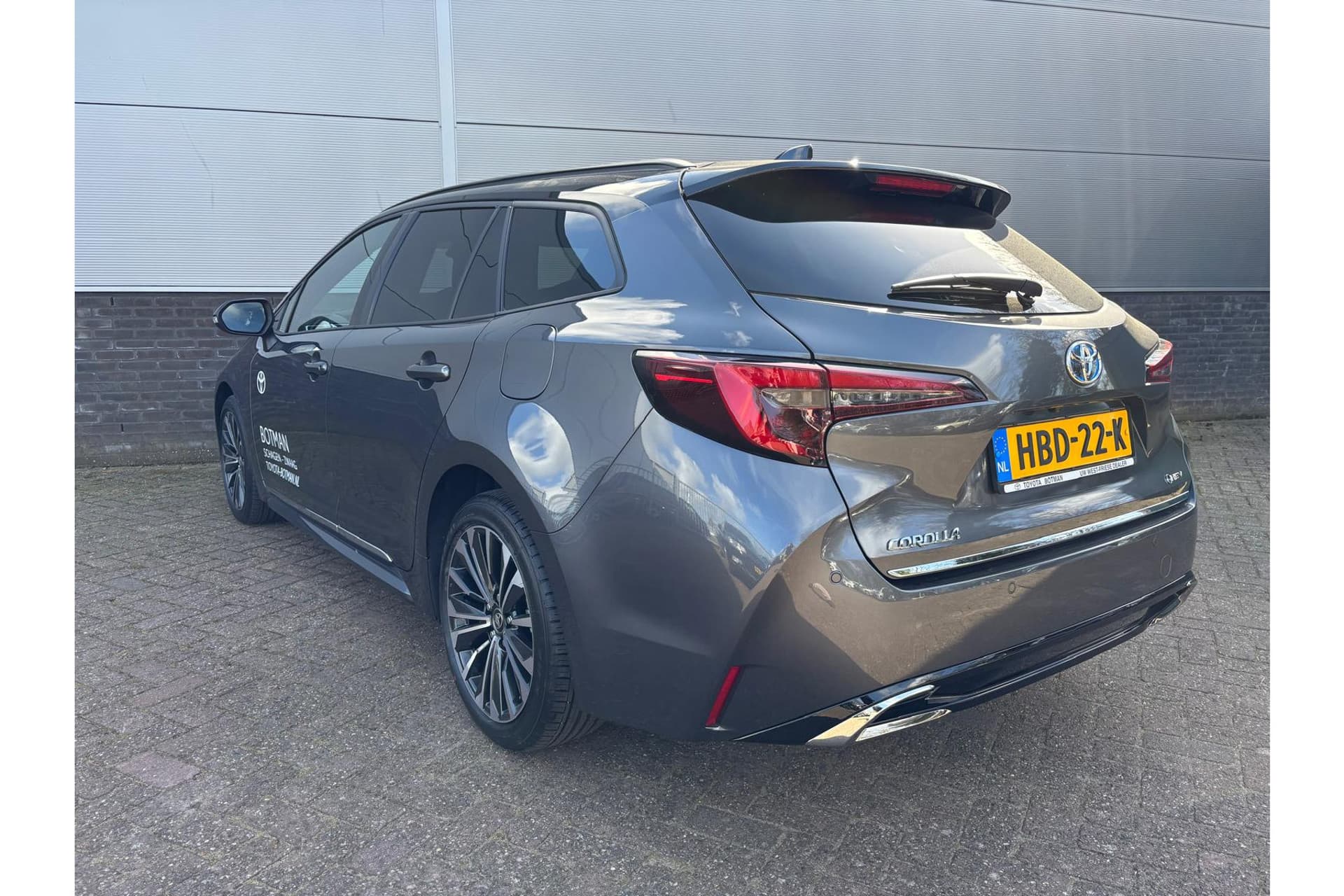 Toyota Corolla Touring Sports Hybrid 140 Dynamic Demonstratie Auto ! thumbnail 4
