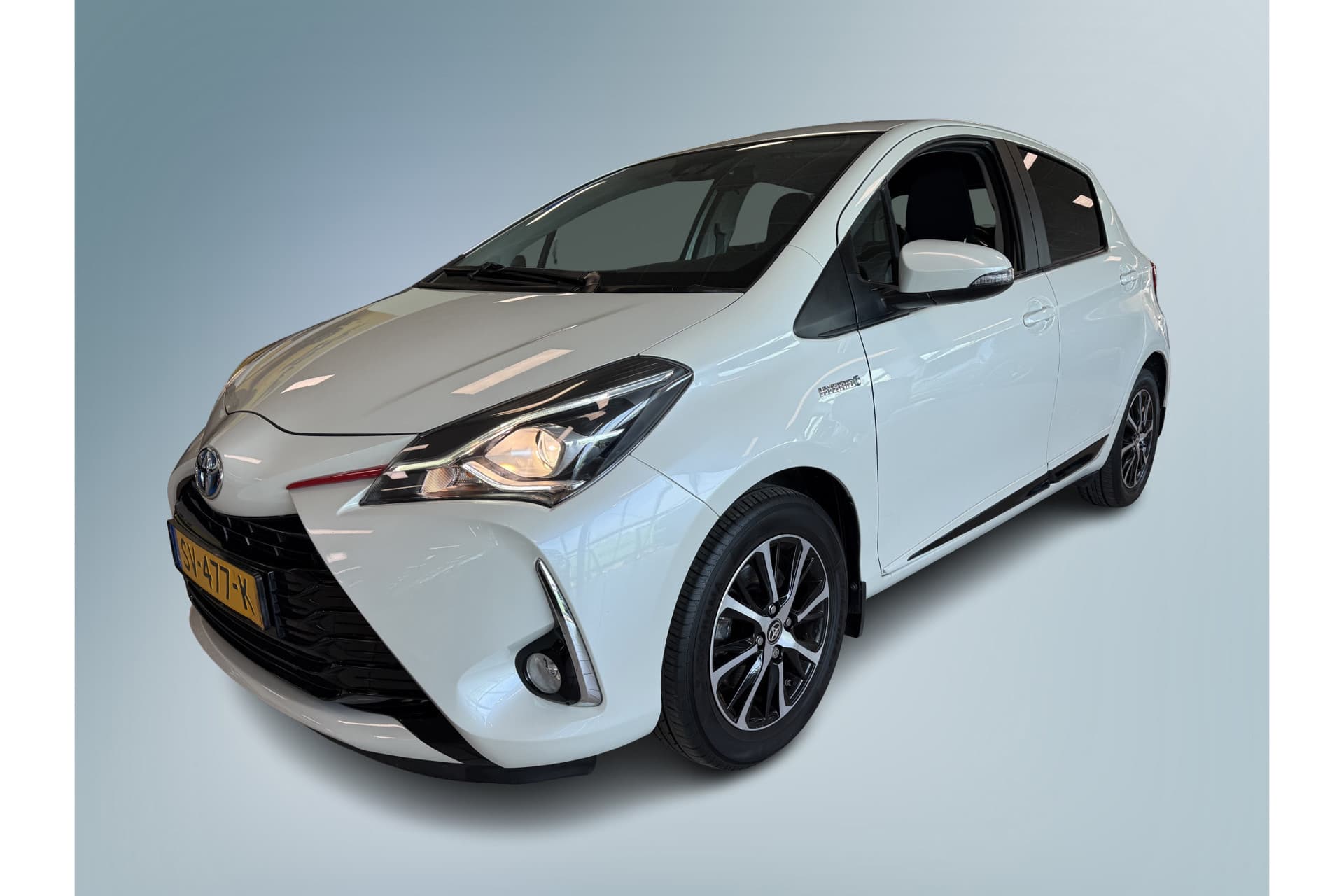 Toyota Yaris 1.5 Hybrid Design Sport