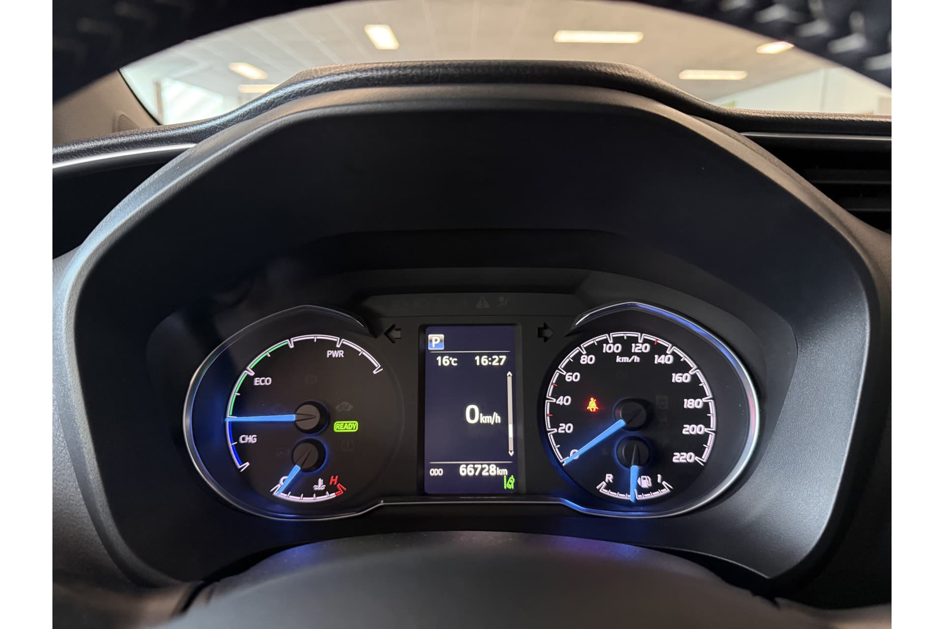 Toyota Yaris 1.5 Hybrid Design Sport thumbnail 16