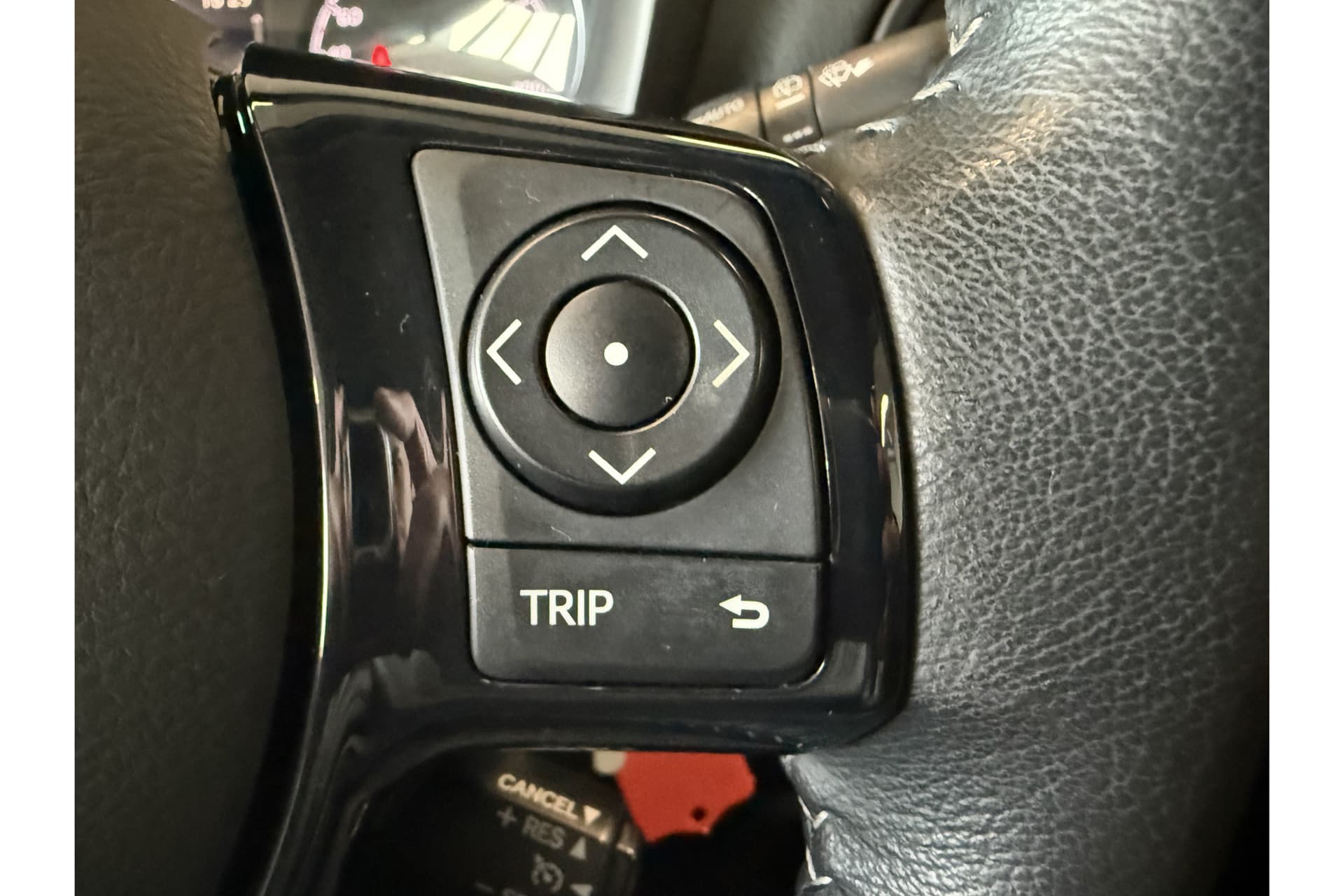 Toyota Yaris 1.5 Hybrid Design Sport thumbnail 22