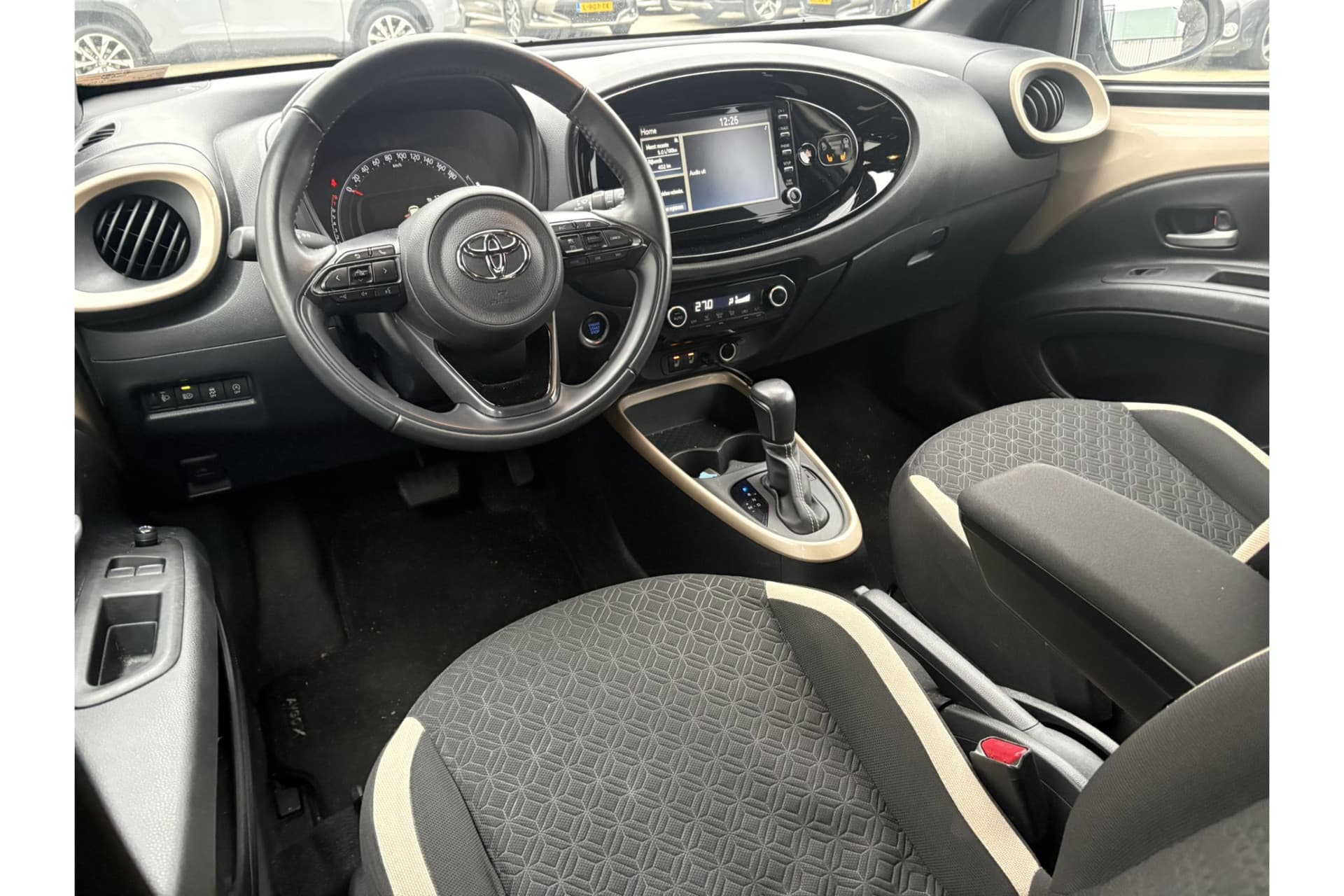 Toyota Aygo X 1.0 Vvt-I S-Cvt First Automaat thumbnail 16