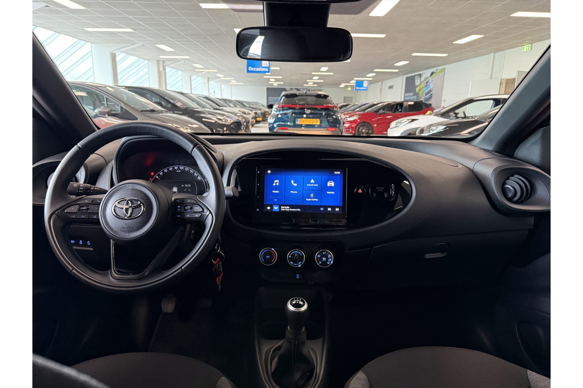 Toyota Aygo X 1.0 Vvt-I Mt Play thumbnail 13