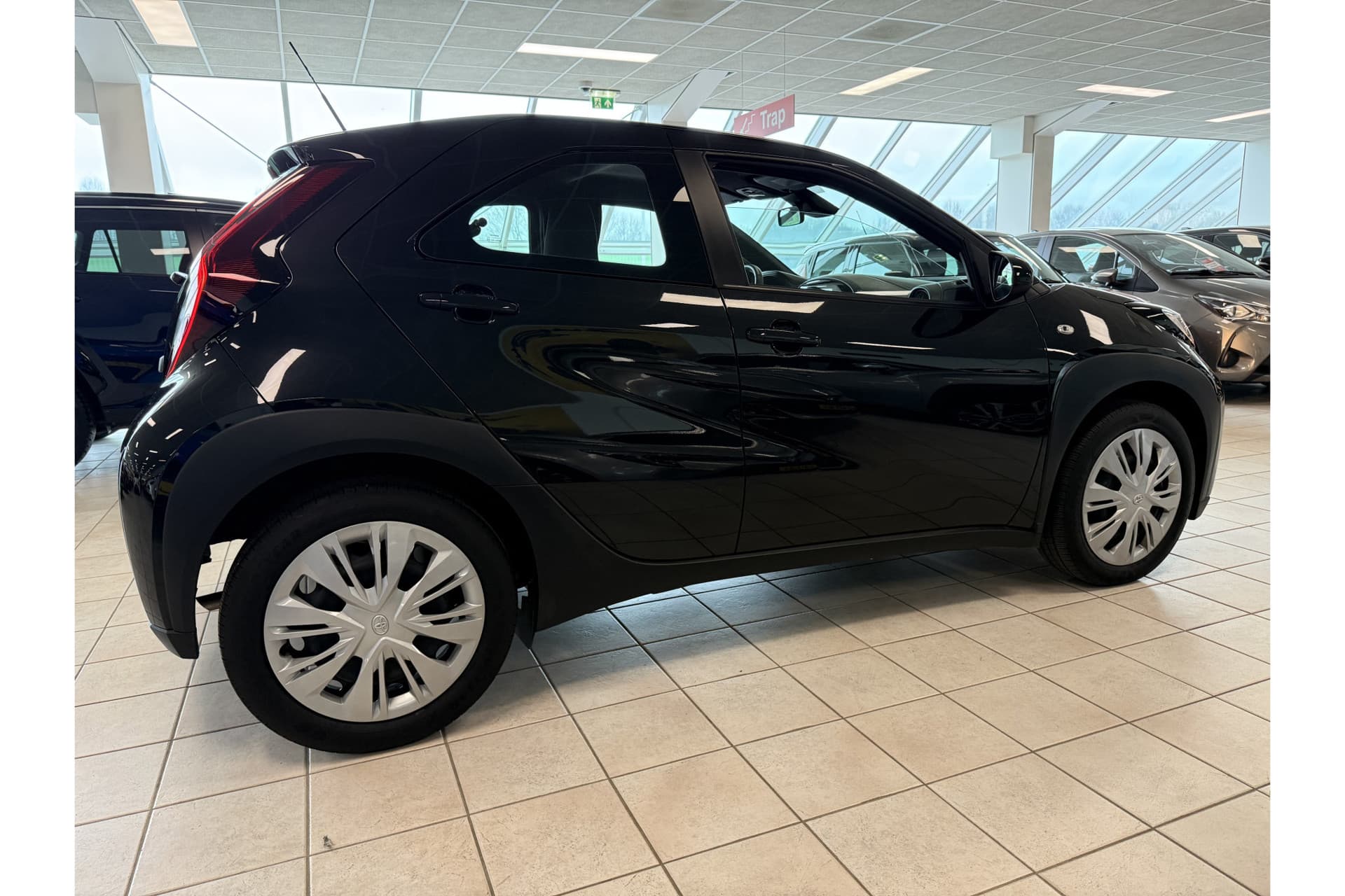 Toyota Aygo X 1.0 Vvt-I Mt Play thumbnail 6