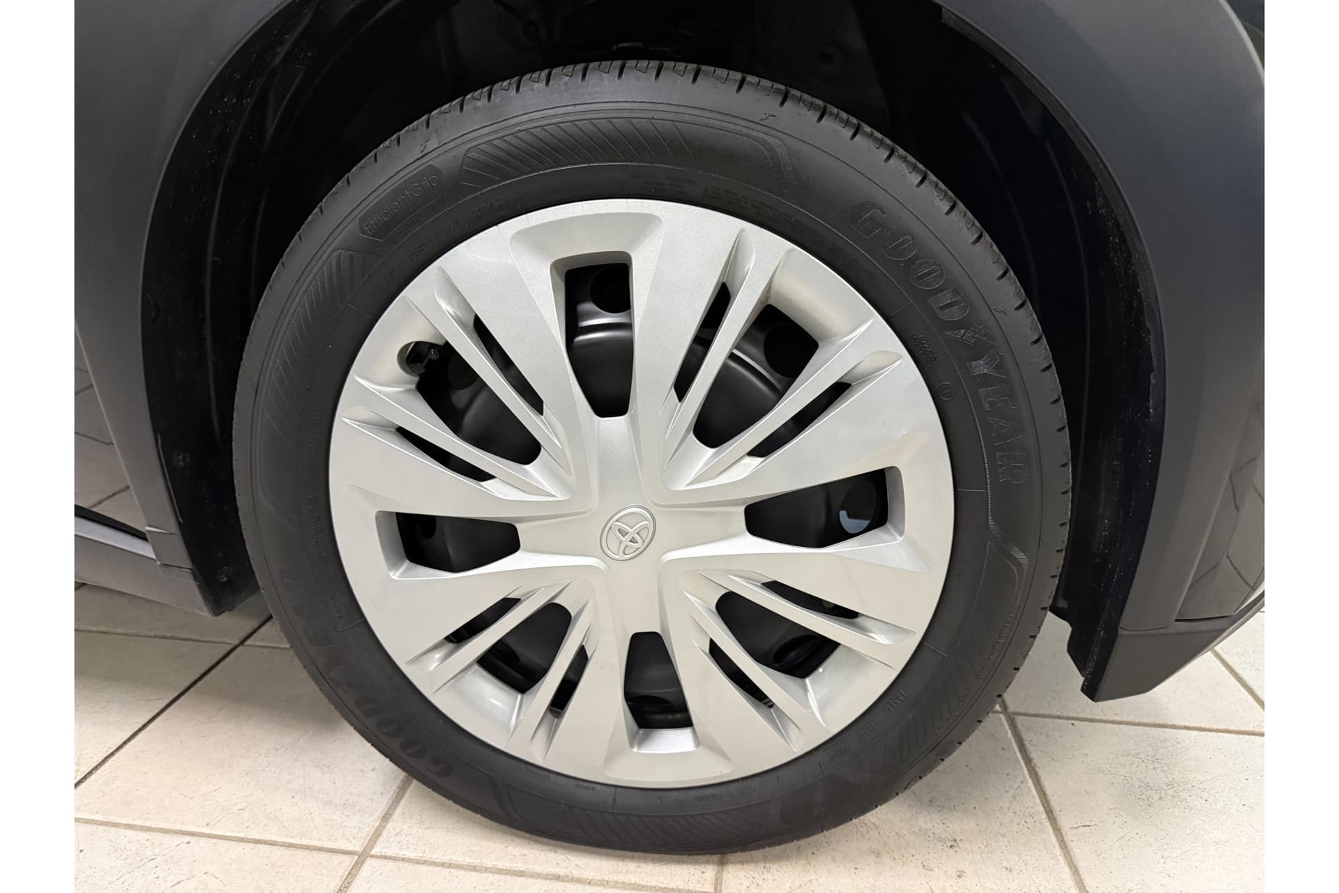 Toyota Aygo X 1.0 Vvt-I Mt Play thumbnail 9