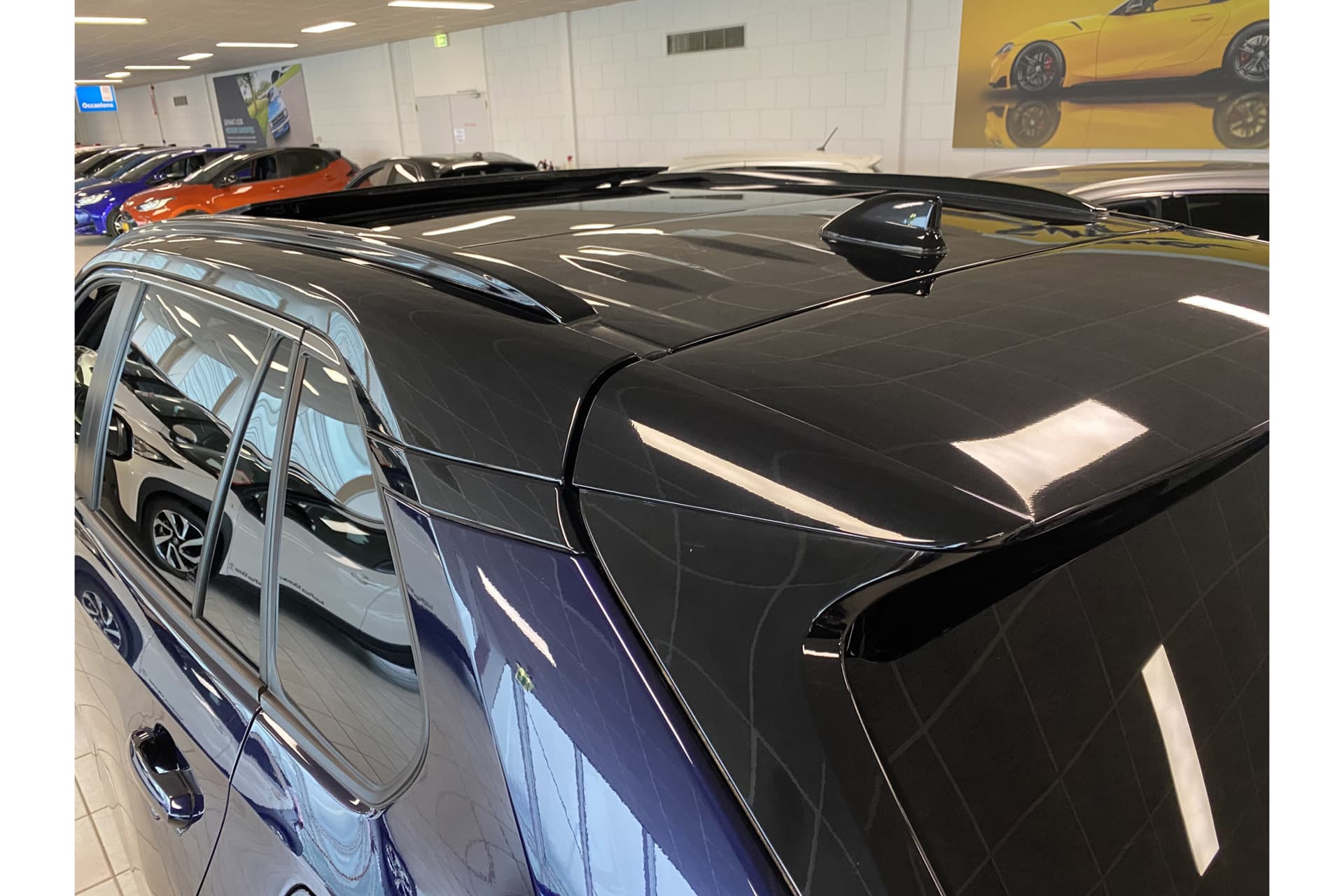 Toyota RAV4 2.5 Hybrid Awd Style thumbnail 12