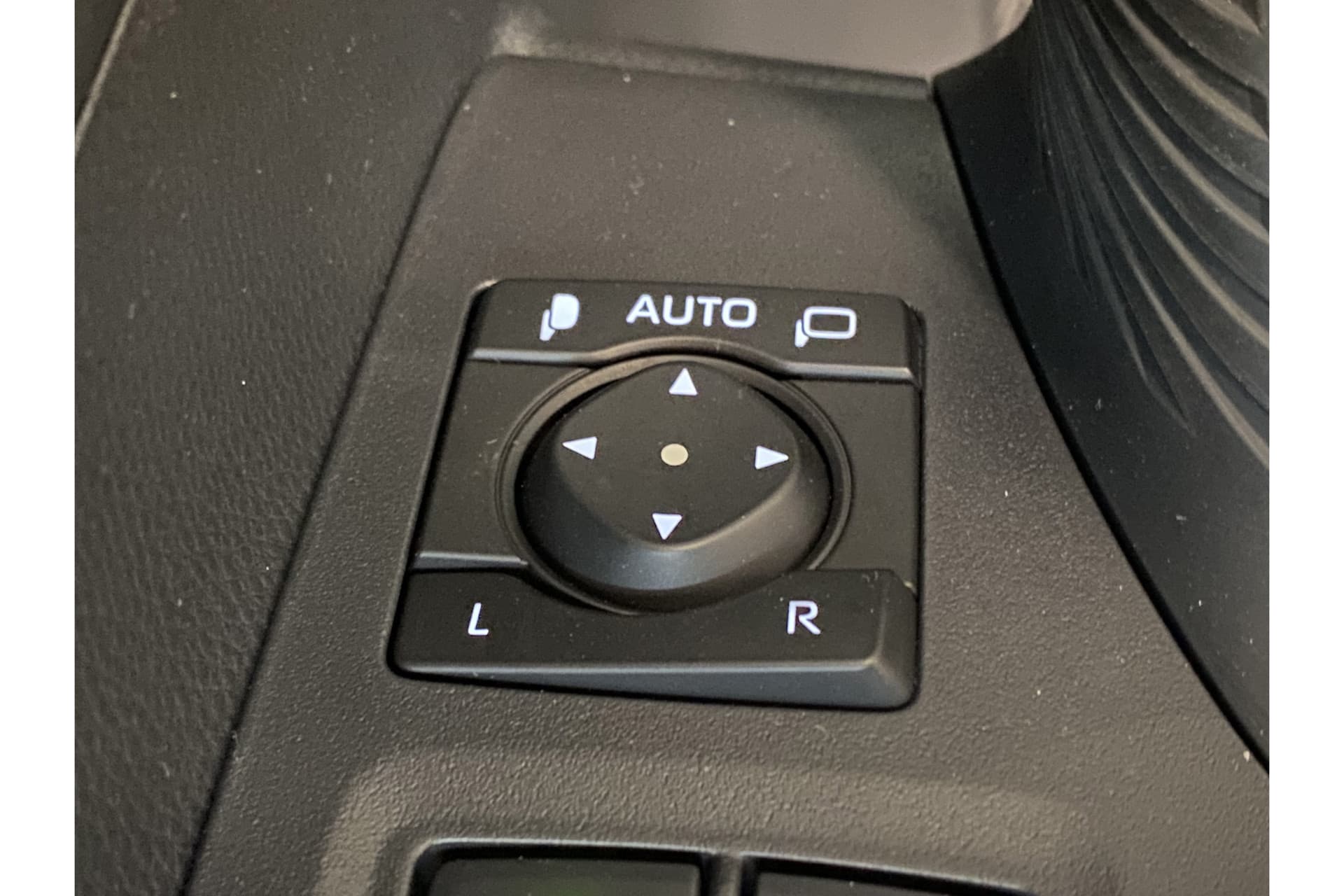 Toyota RAV4 2.5 Hybrid Awd Style thumbnail 24