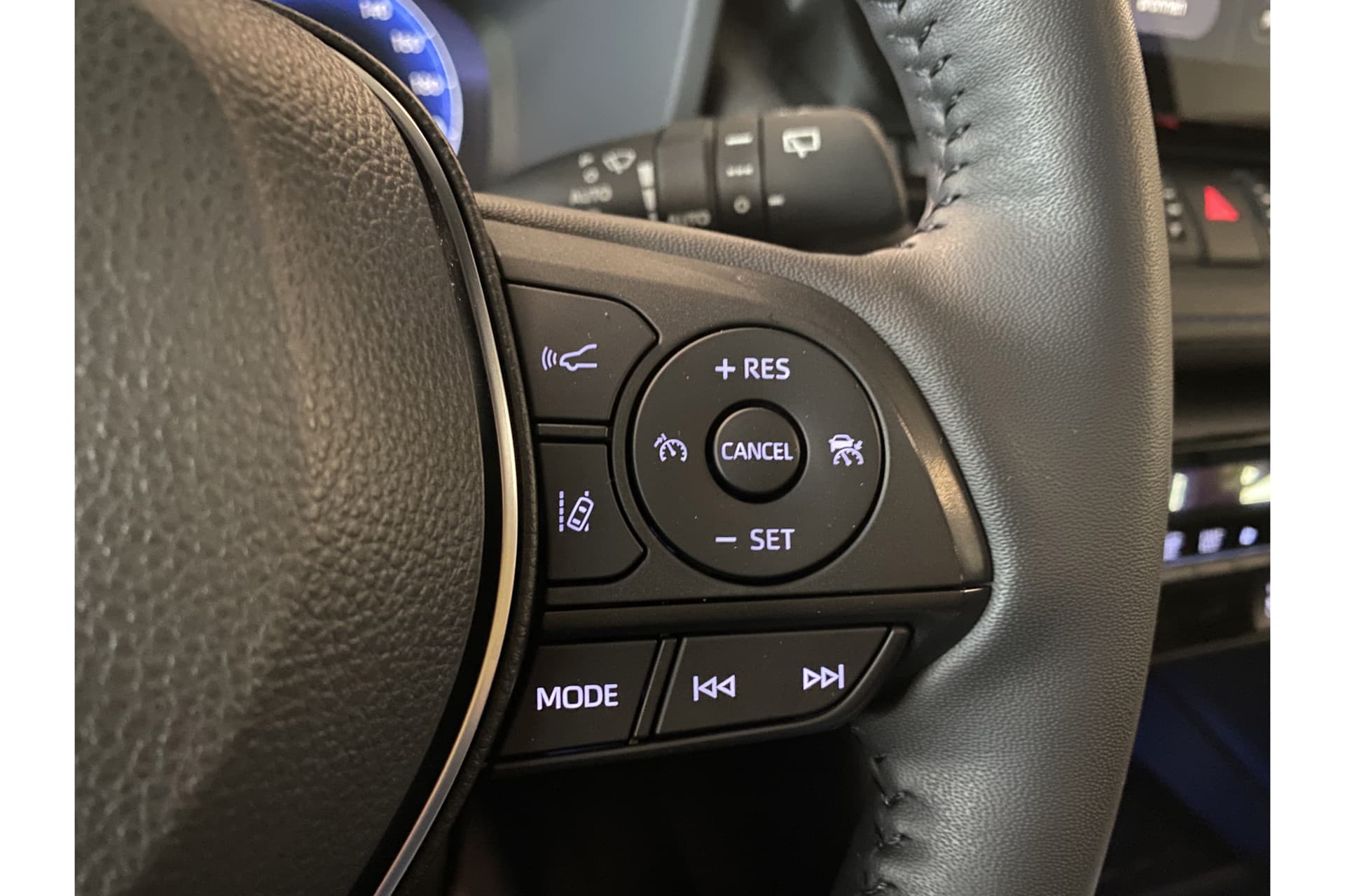 Toyota RAV4 2.5 Hybrid Awd Style thumbnail 33