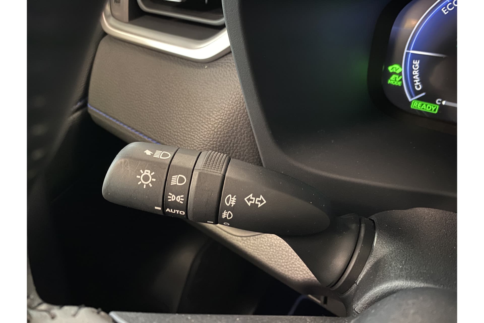 Toyota RAV4 2.5 Hybrid Awd Style thumbnail 35